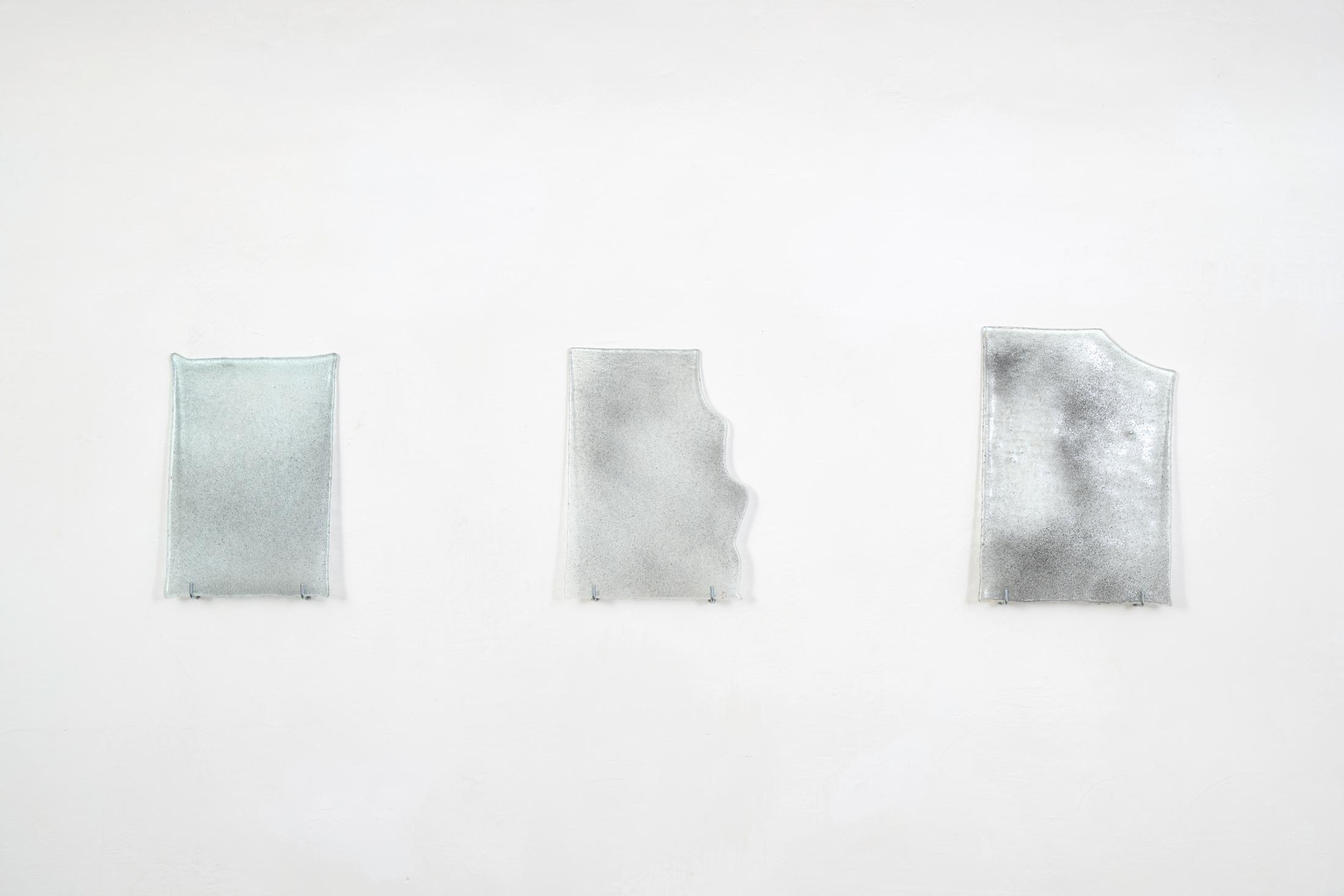 Exhibition View Augustas Serapinas Solo Show «Wood and Snow; view on Augustas Serapinas, Remains of the House from Skirgiškės, 2022, Reclaimed Wood, 370 x 480 x 500 cm» at Galerie Tschudi, Zuoz, 2022-2023 / Photo: Raphael Feiner / Courtesy: the artist and Galerie Tschudi