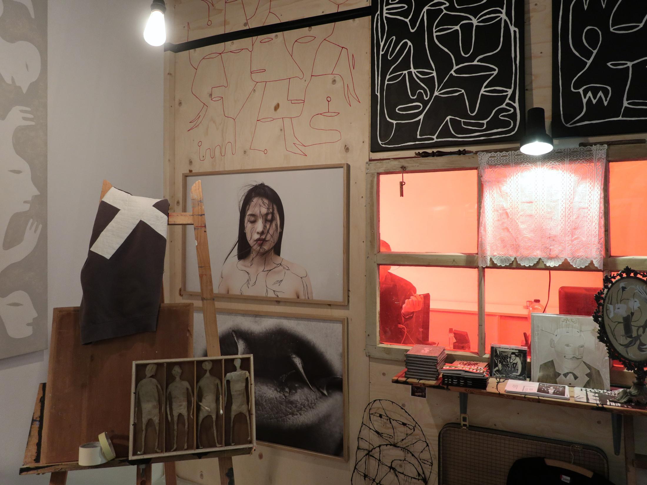 Installation View Augustin Rebetez «Atelier» at Galerie Nicola von Senger, 2018 / Courtesy: the artist and Galerie Nicola von Senger