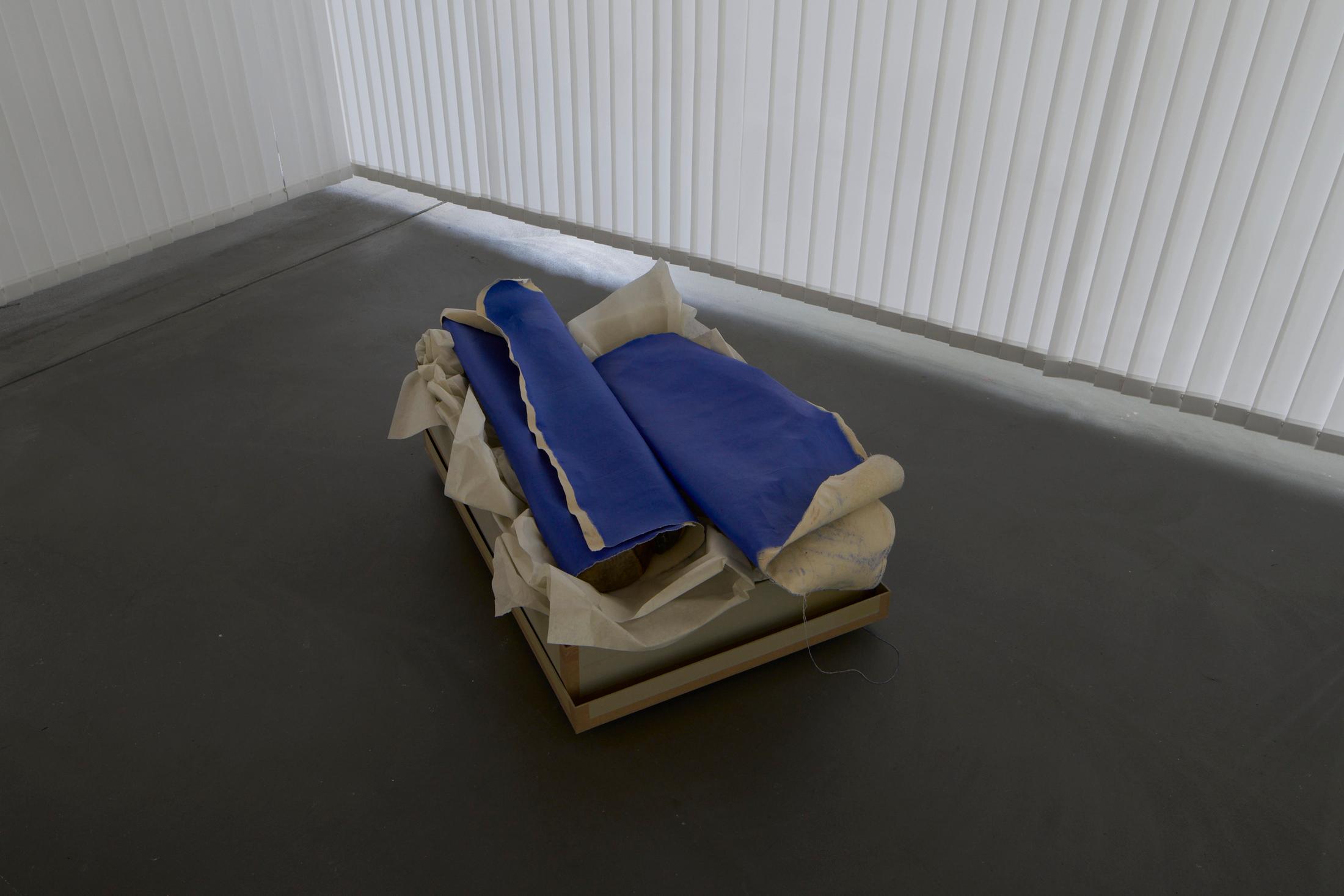 Exhibition View Duo Show Azize Ferizi and Jeremy «Spring / Summer 25 ; view on Azize Ferizi, seasonal labour, 2025» at Kunsthalle Friart, Fribourg, 2025 / Photo: Guillaume Python / Courtesy: the artists and Kunsthalle Friart Fribourg