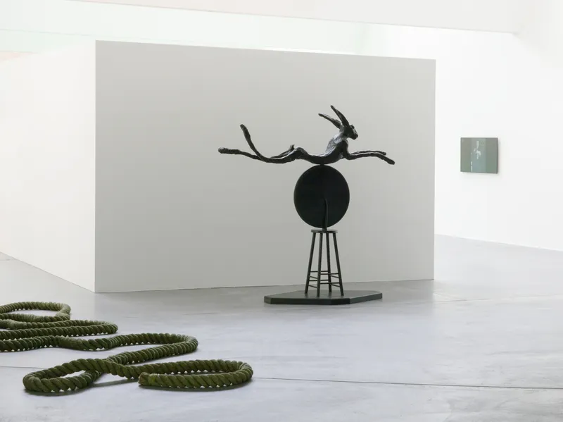 Exhibition View Barry Flanagan Solo Show at von Bartha, Basel, 2021 / Photo: Simon Schwyzer / Courtesy: The Estate of Barry Flanagan and von Bartha