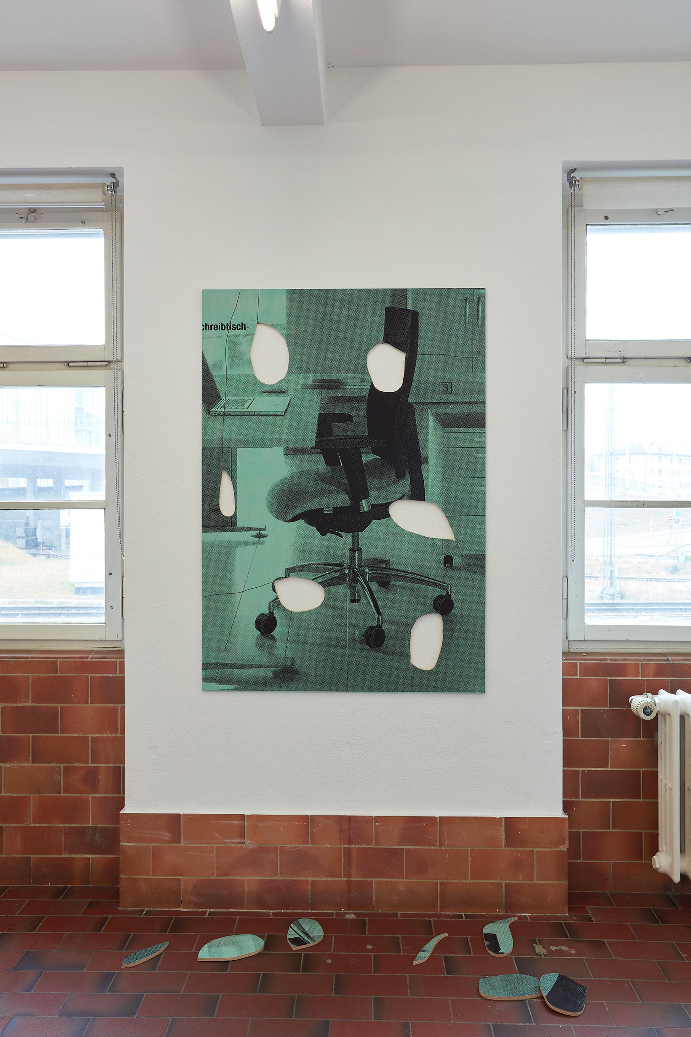 Exhibition View Bastien Aubry Solo Show «L'imbécile heureux; view on Bastien Aubry, Jiggsaw Painting, 2021» at Mayday, Basel, 2021 / Photo: Moritz Schermbach / Courtesy: the artist and Mayday