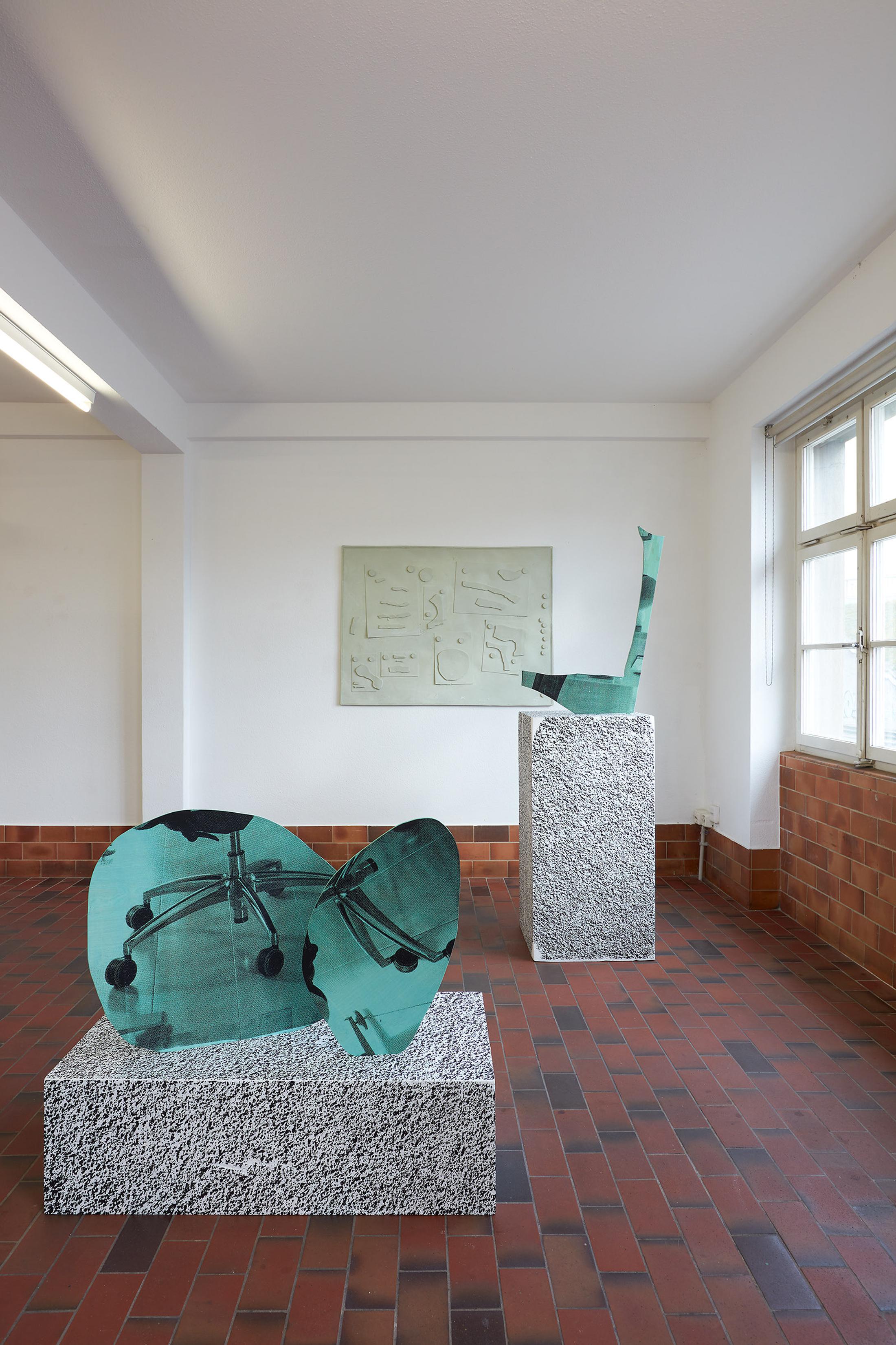 Exhibition View Bastien Aubry Solo Show «L'imbécile heureux» at Mayday, Basel, 2021 / Photo: Moritz Schermbach / Courtesy: the artist and Mayday