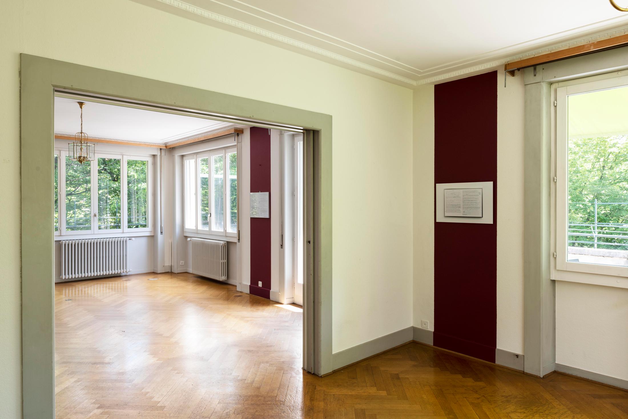 Exhibition View Bea Schlingelhoff Soloshow «soft mime win» at Cherish, Geneva, 2020 / Photo: James Bantone / Courtesy: the artist and Cherish