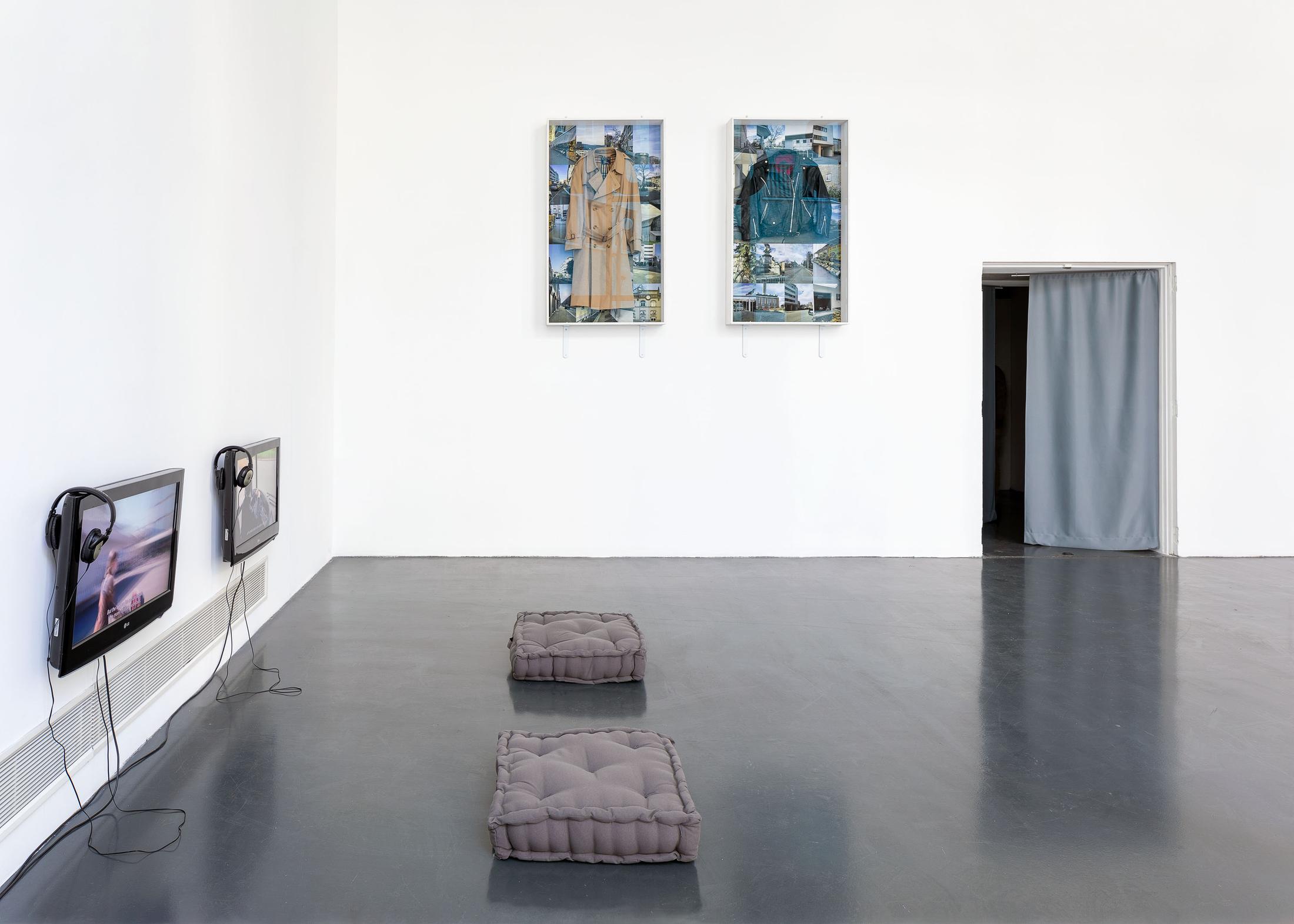 Exhibition View Beatrice Marchi and Mia Sanchez Duo Show «La Città e i Perdigiorno» at Istituto Svizzero, Milan, 2021 / Photo: Giulio Boem / Courtesy: the artists and Instituto Svizzero