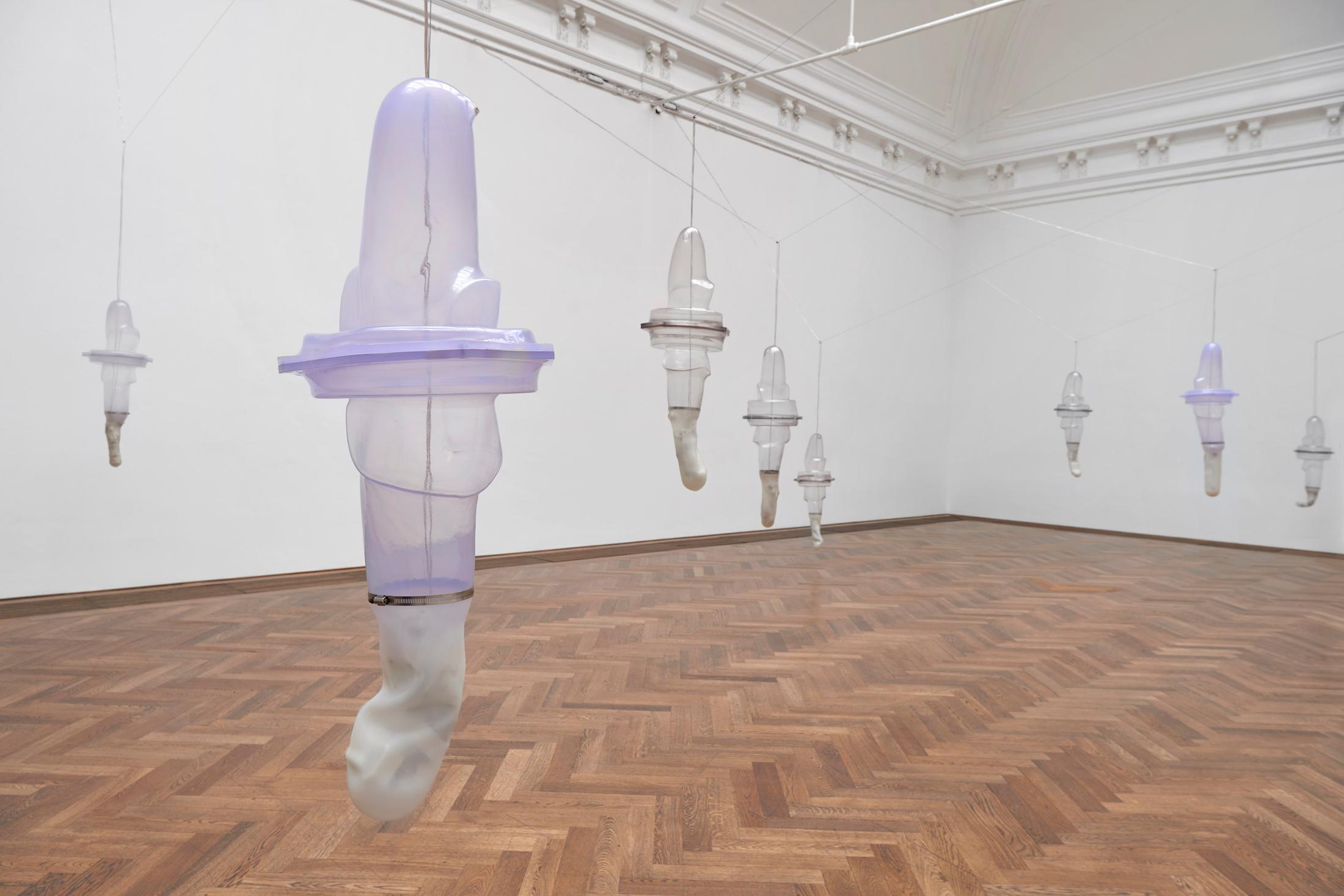 Exhibition View Berenice Olmedo Solo Show «Hic et Nunc» at Kunsthalle Basel, Basel, 2022 / Photo: Philipp Hänger / Courtesy: the artist and Kunsthalle Basel