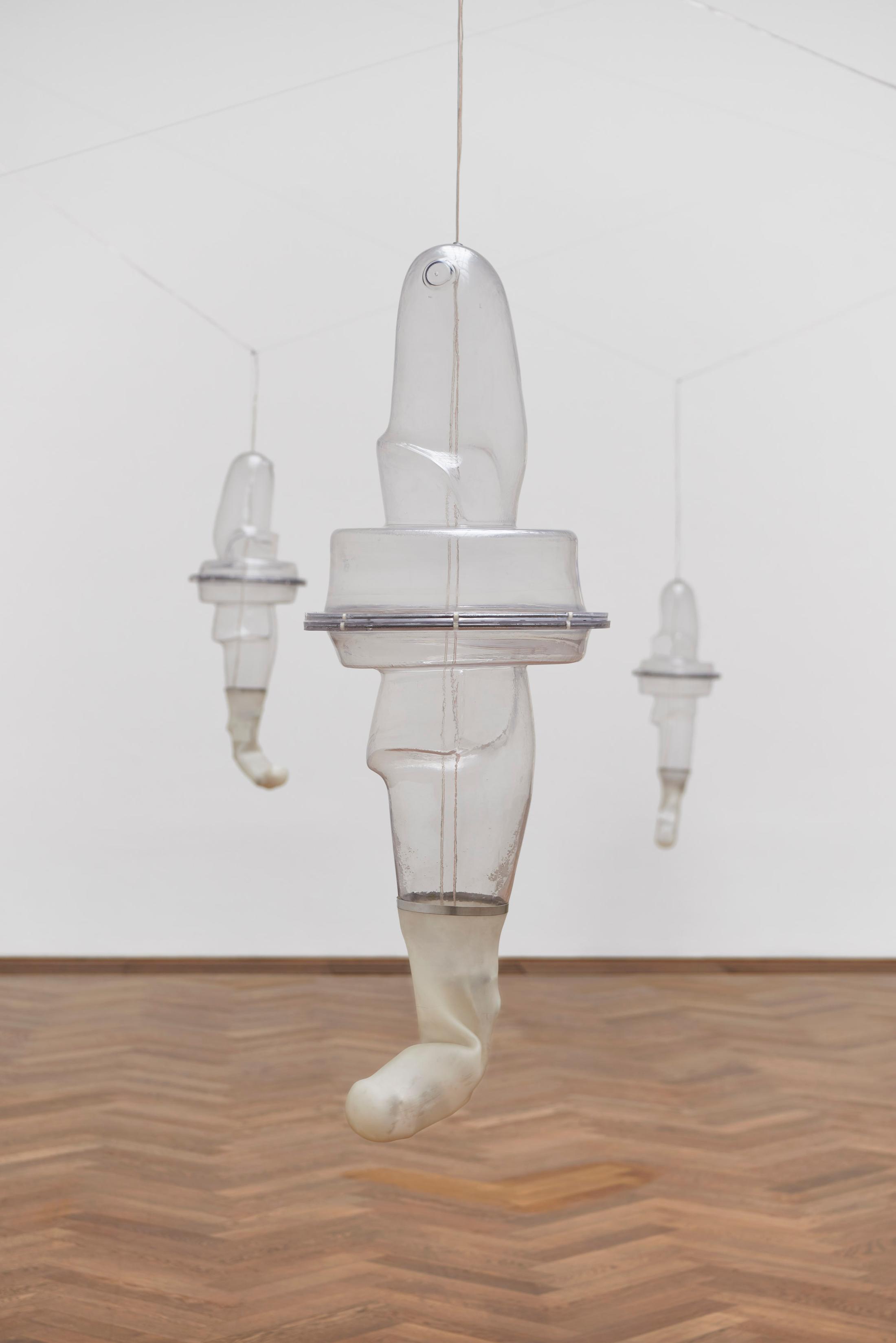 Exhibition View Berenice Olmedo Solo Show «Hic et Nunc» at Kunsthalle Basel, Basel, 2022 / Photo: Philipp Hänger / Courtesy: the artist and Kunsthalle Basel