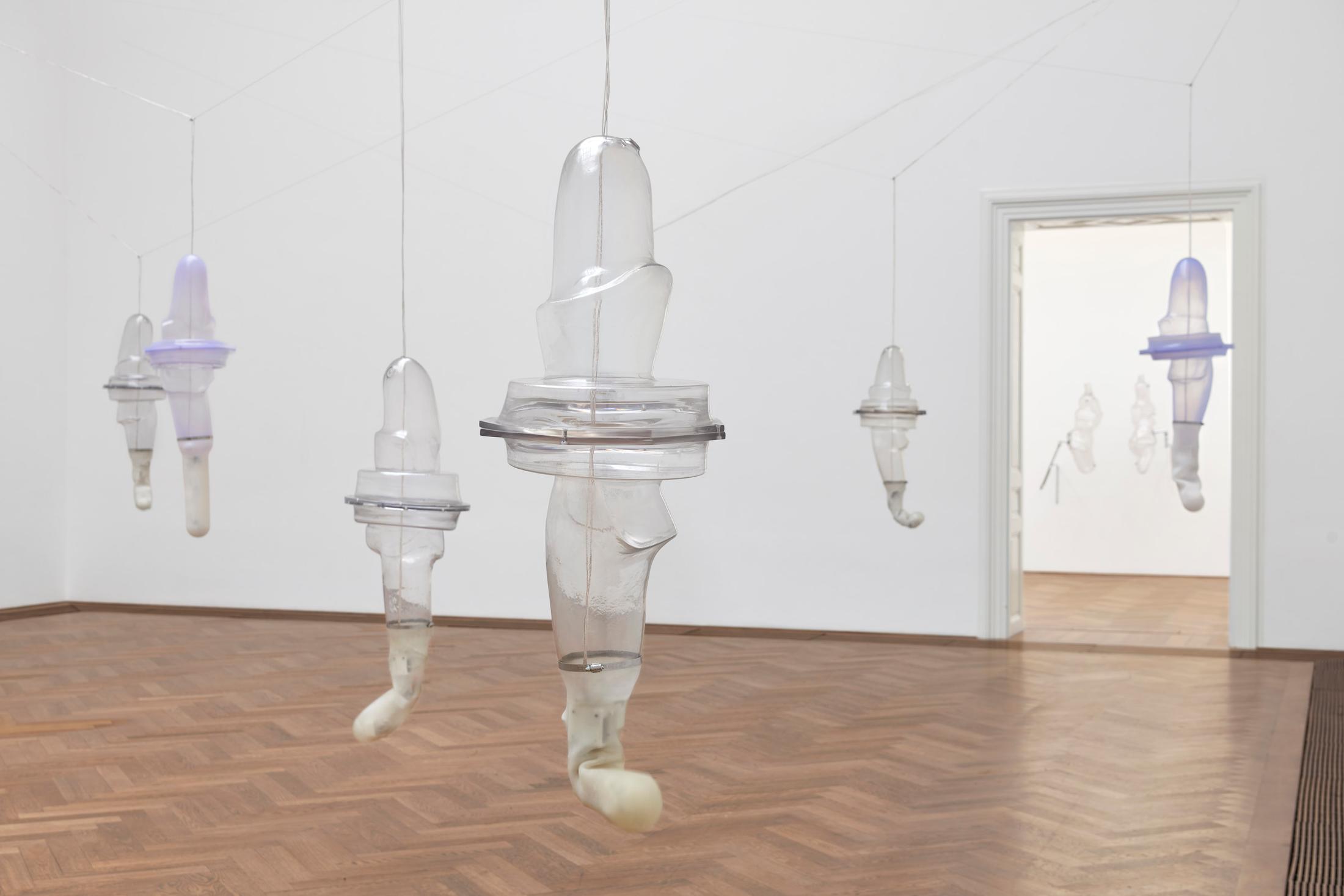 Exhibition View Berenice Olmedo Solo Show «Hic et Nunc» at Kunsthalle Basel, Basel, 2022 / Photo: Philipp Hänger / Courtesy: the artist and Kunsthalle Basel