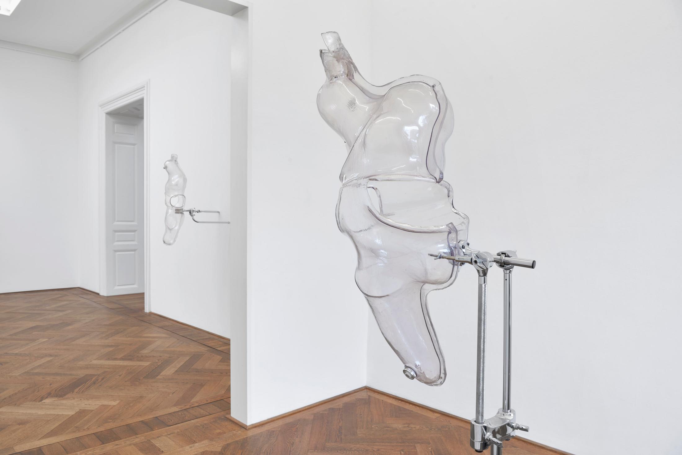 Exhibition View Berenice Olmedo Solo Show «Hic et Nunc» at Kunsthalle Basel, Basel, 2022 / Photo: Philipp Hänger / Courtesy: the artist and Kunsthalle Basel