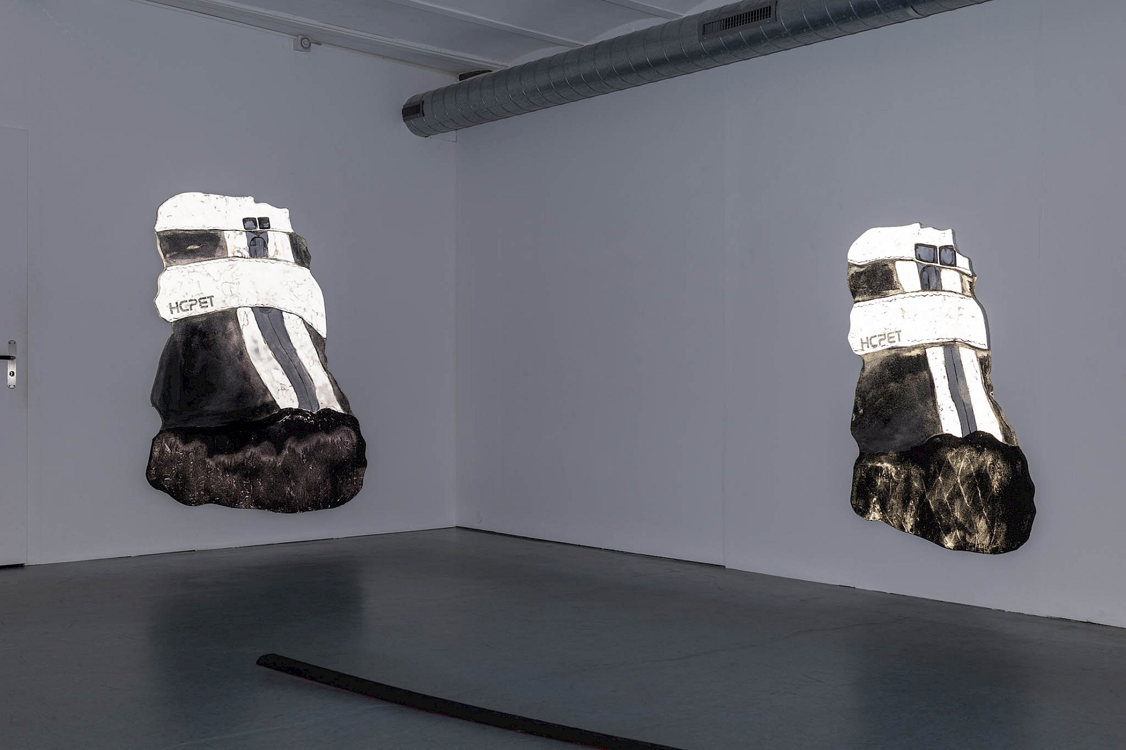 Exhibition View Salomé Engel Solo Show «From Cowboy to Cobaye» at marytwo, Lucerne, Switzerland, 2025 / Photo: marytwo / Courtesy: the artist and marytwo