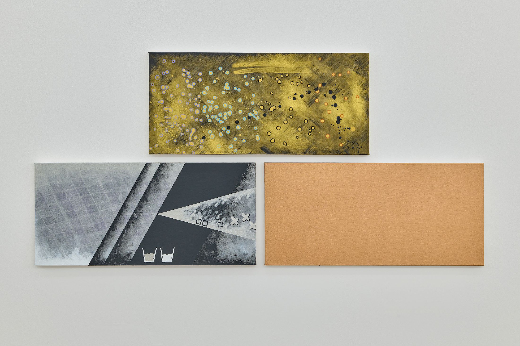 Exhibition View Solo Show Chris Lovasoa Kauffmann «Mammoth steps. One for Kevin, two for Lisa » at Halle Nord, Geneva, 2025 / Photo: Thomas Maisonnasse / Courtesy: the artist and Halle Nord