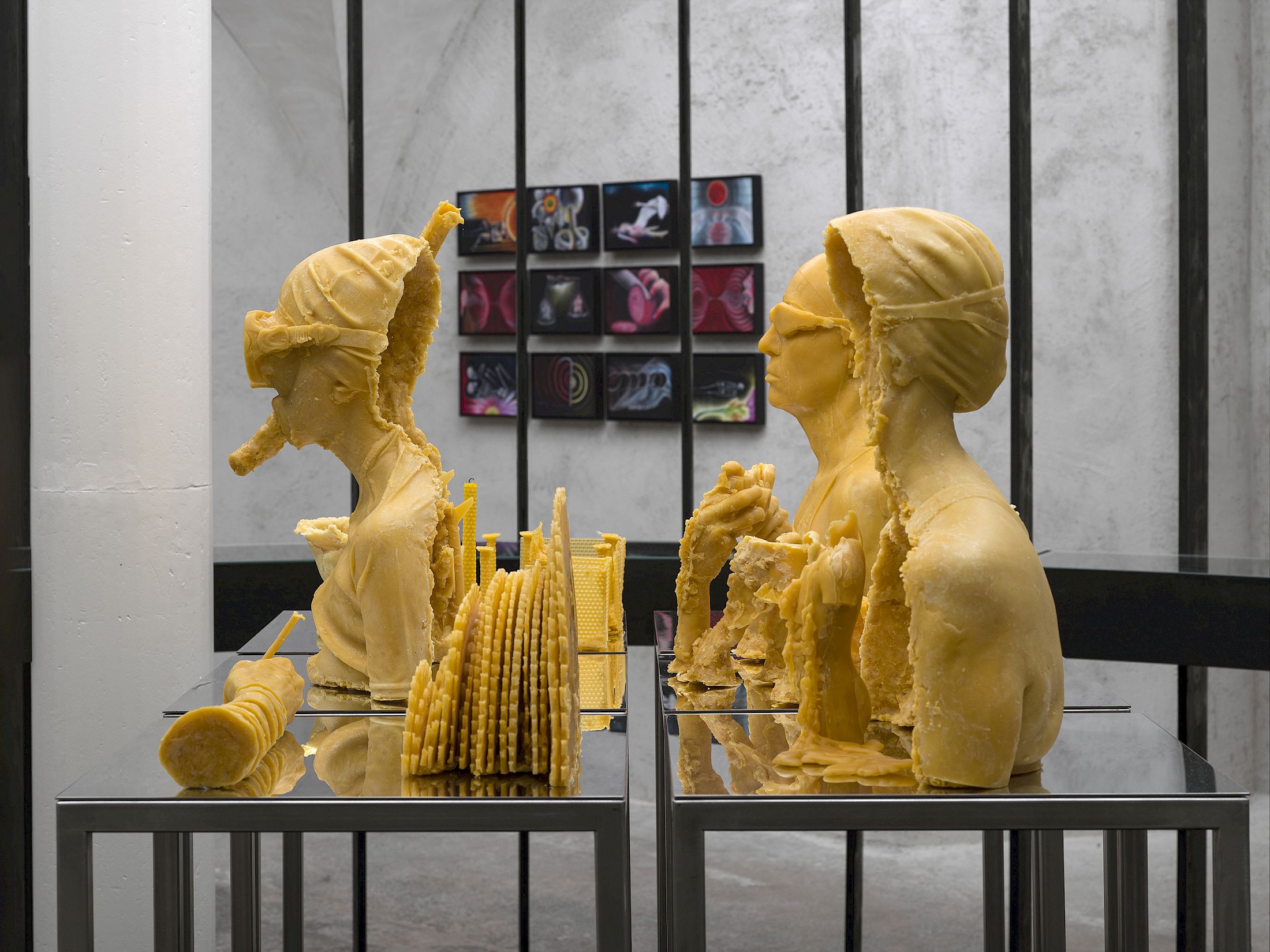 Exhibition view Emma Jung & Rebecca Ackroyd «Tage und Nächte», Cabaret Voltaire 2025; Emma
Jung-Rauschenbach, Drawing of the Madonna of Mercy, undated; Drawing of a candelabrum, 1917; Drawing of a red tree, undated. Photo: Cedric Mussano. Courtesy: Familienarchiv Jung, © 2007 Stiftung der Werke von
C.G. Jung, Zürich