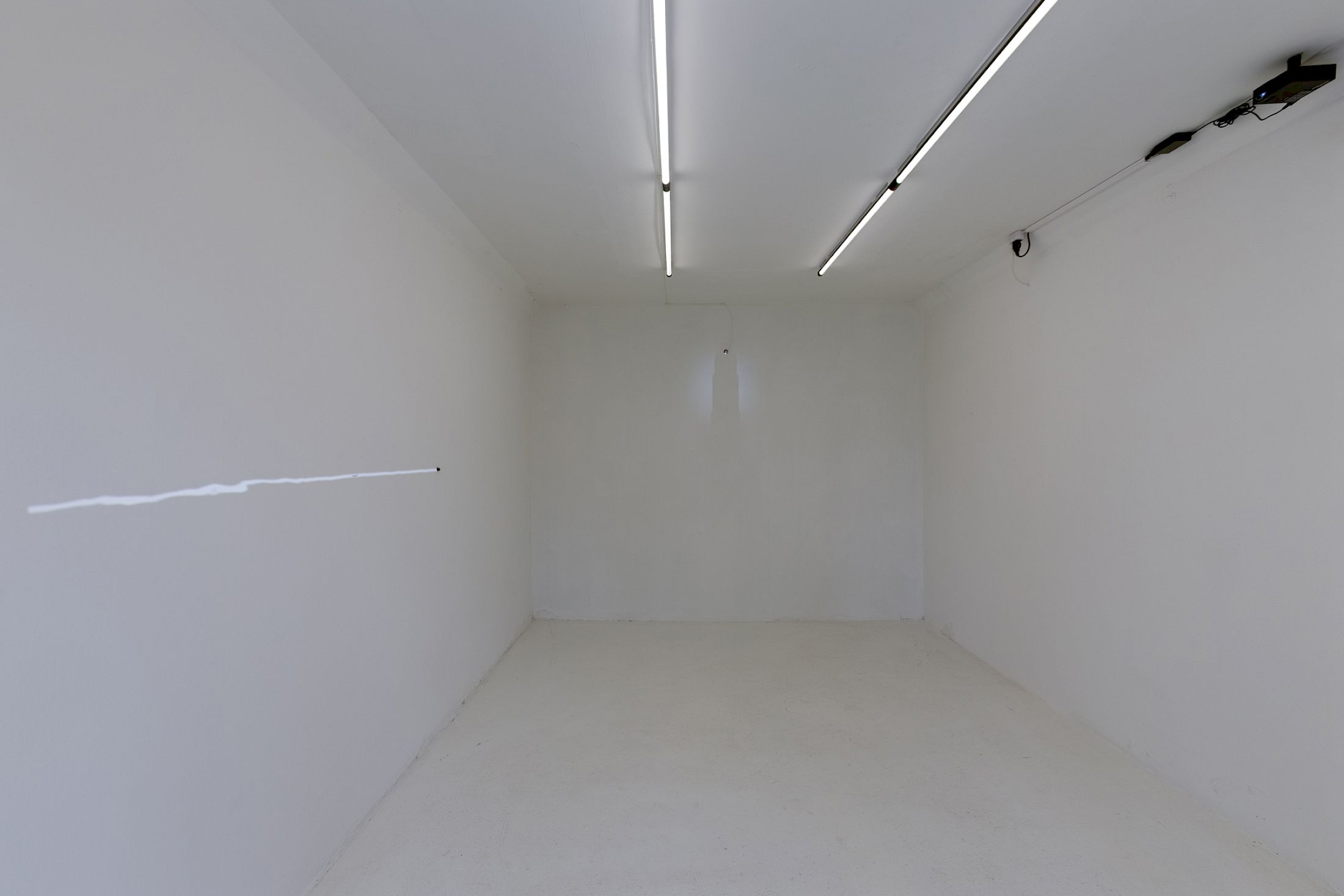 Exhibition View Solo Show Hunter Longe «Entgleitungen» at City SALTS, Baselland, 2025-2026 / Photo: Nicolas Gysin / Courtesy: the artist and City SALTS