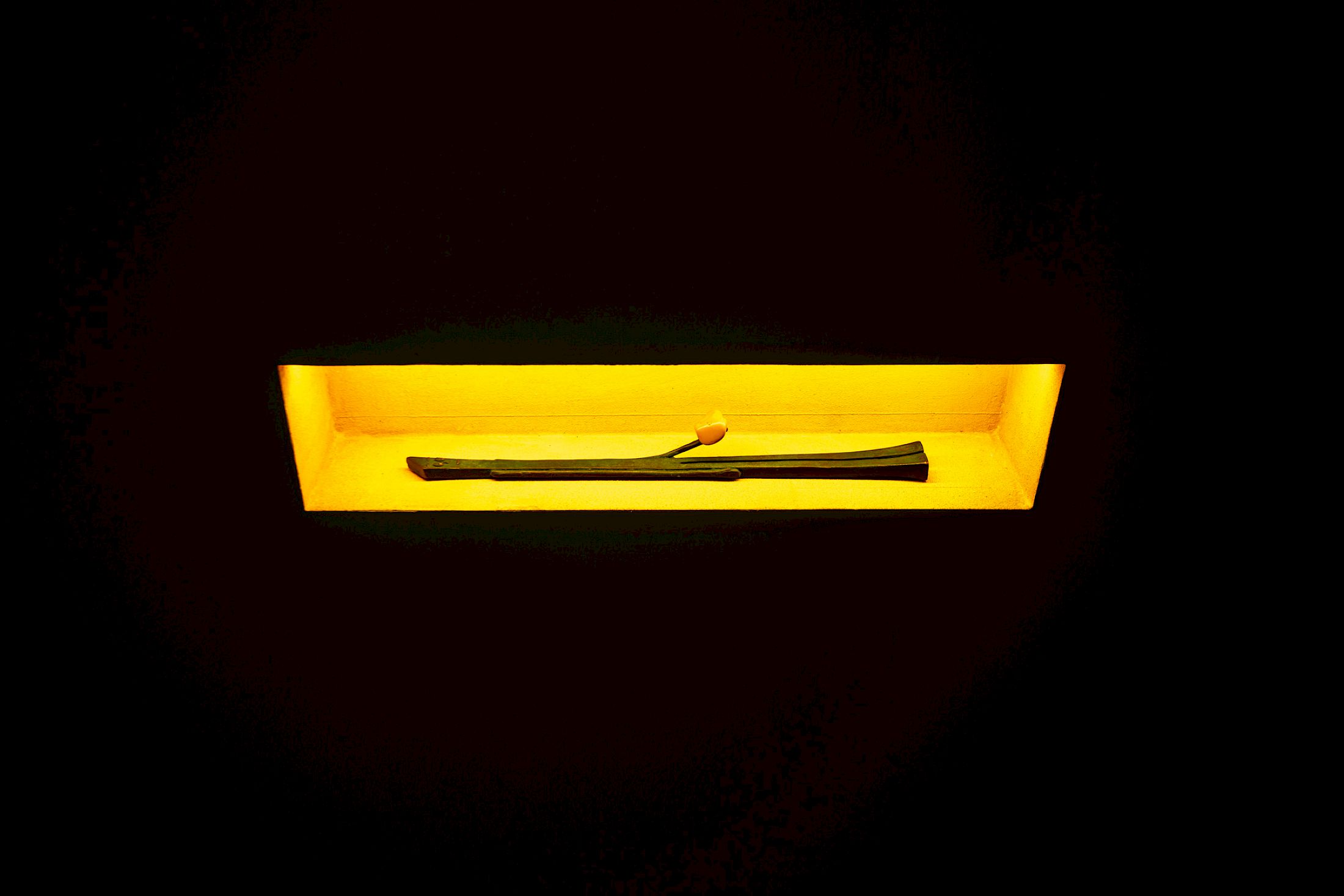 Exhibition View Solo Show Hunter Longe «Entgleitungen ; view on Gumby Haruspex, 2025, patinated bronze, phosphosiderite, 33 x 3 x 3 cm» at City SALTS, Baselland, 2025-2026 / Photo: Nicolas Gysin / Courtesy: the artist and City SALTS