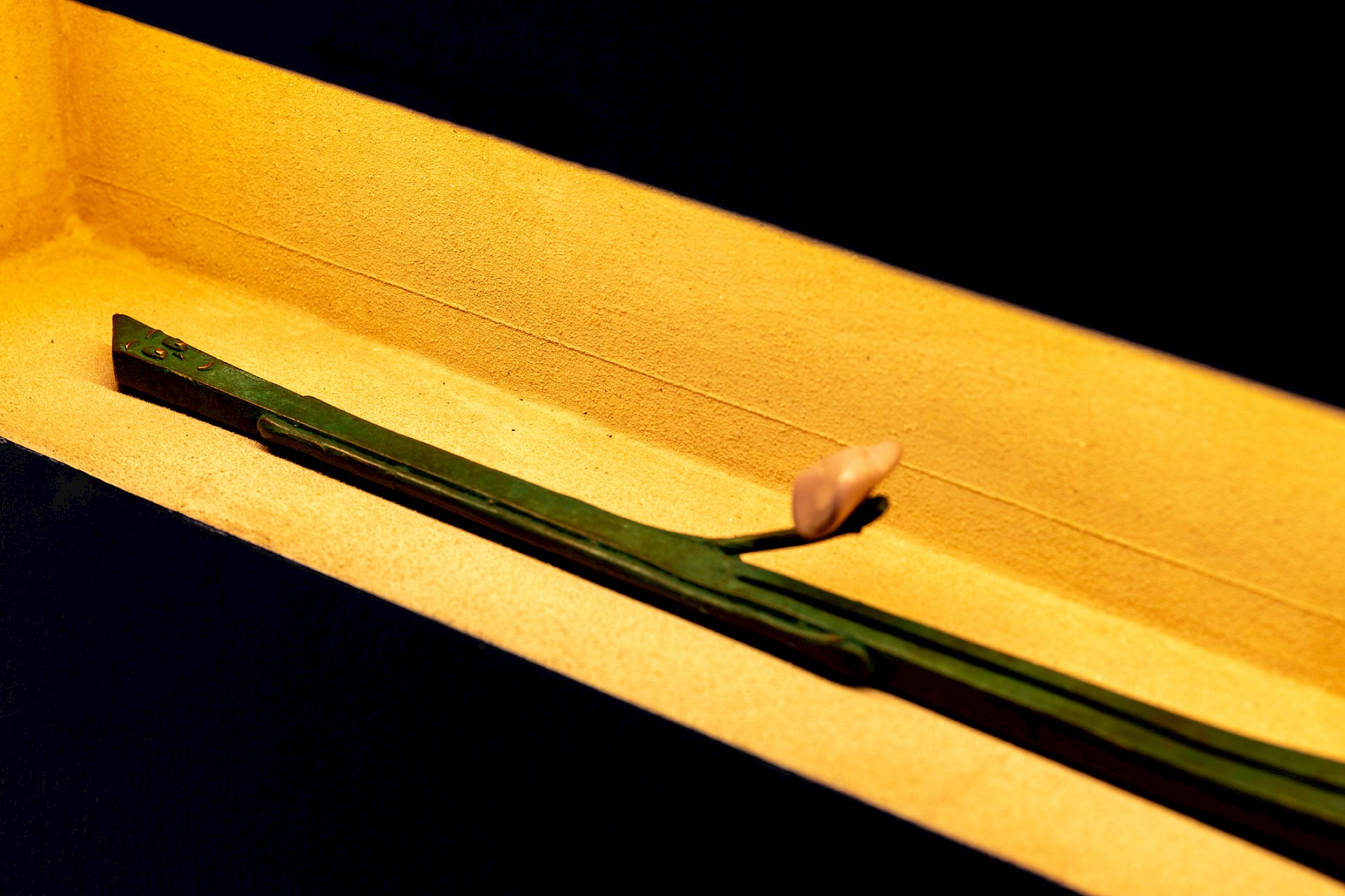 Exhibition View Solo Show Hunter Longe «Entgleitungen ; view on Gumby Haruspex, 2025, patinated bronze, phosphosiderite, 33 x 3 x 3 cm» at City SALTS, Baselland, 2025-2026 / Photo: Nicolas Gysin / Courtesy: the artist and City SALTS