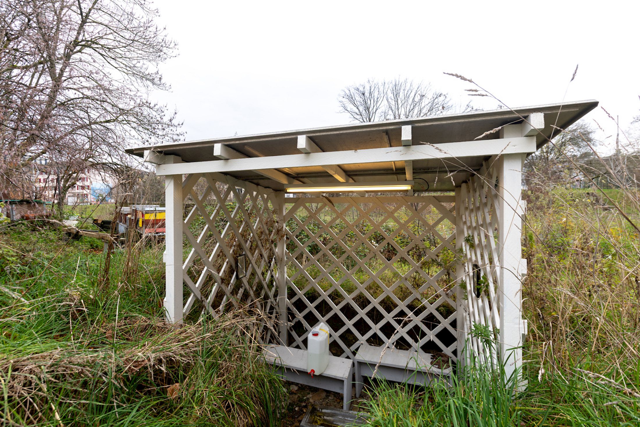 Exhibition View Solo Show Hunter Longe «Entgleitungen» at City SALTS, Baselland, 2025-2026 / Photo: Nicolas Gysin / Courtesy: the artist and City SALTS
