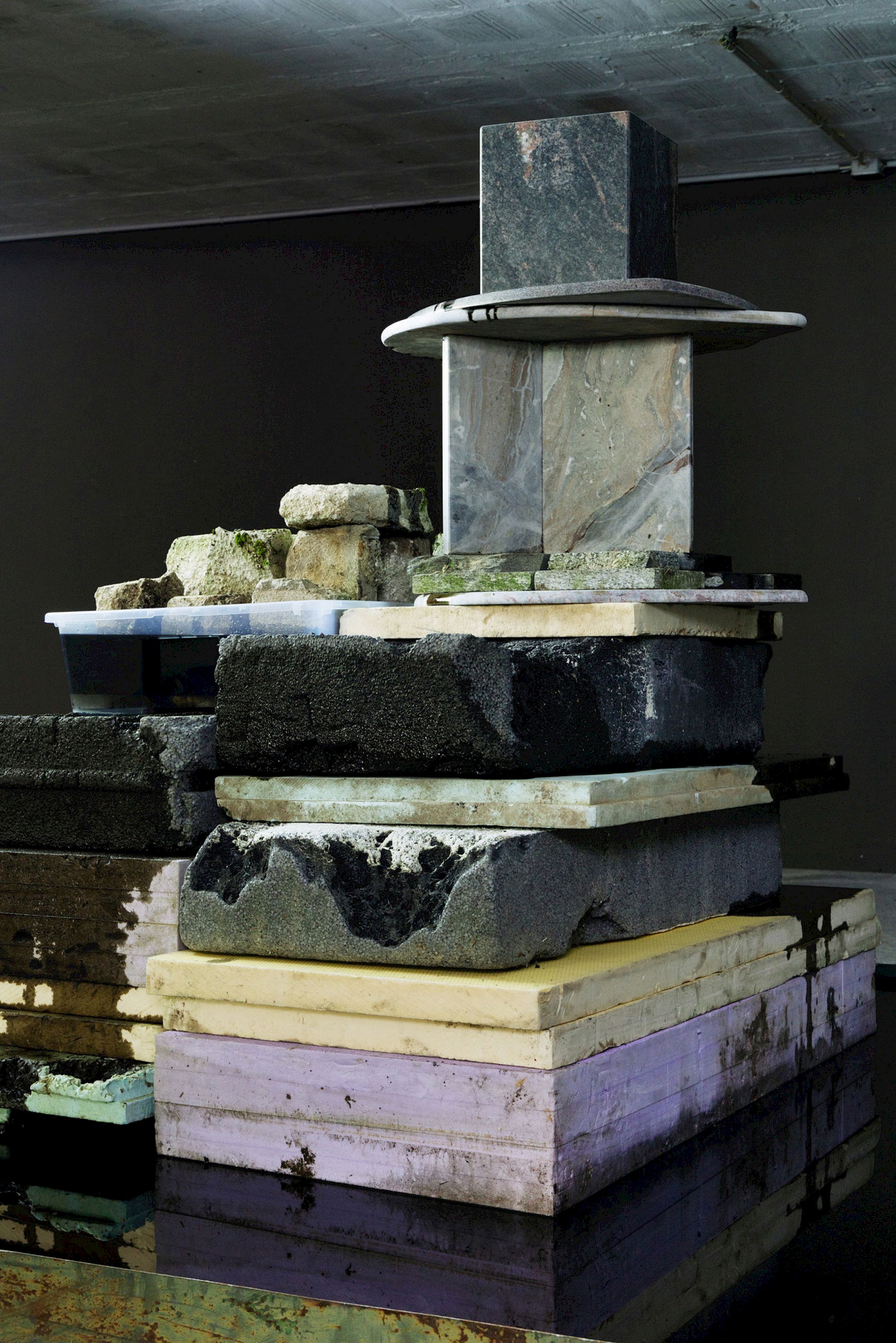 Exhibition View Solo Show Idle Hands (Sophie Ballmer & Tarik Hayward) «Shelter from the Stars» at Kunstraum Kreuzlingen, Kreuzlingen, 2025-2026 / Photo: Jiří Makovec / Courtesy: the artists and Kunstraum Kreuzlingen