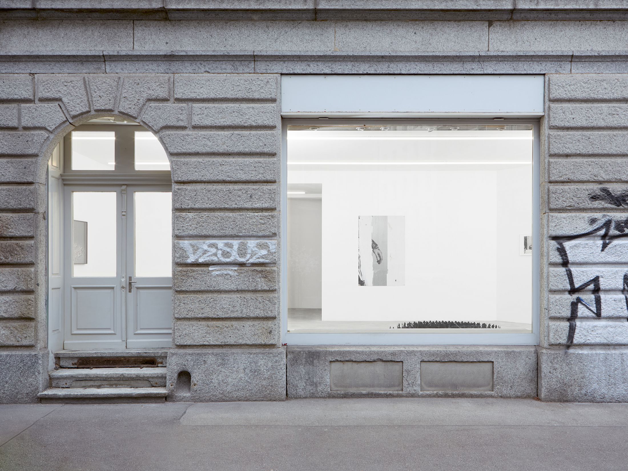 Exhibition View Group Show «Love Sick» at Sentiment, Zurich, 2025-2026 / Photo: Philipp Rupp / Julien Gremaud / Courtesy: the artists and Sentiment