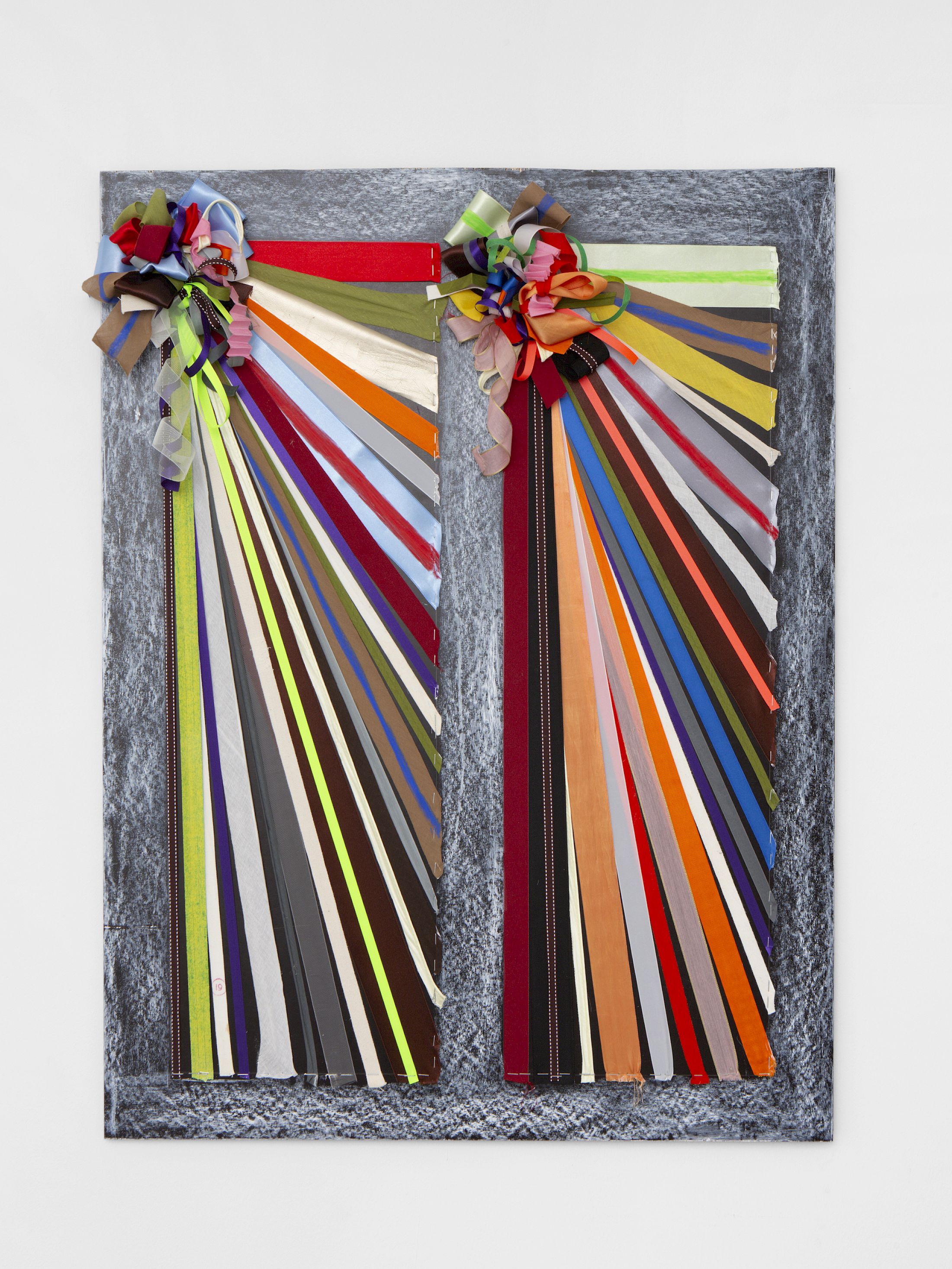 Exhibition View Group Show «Love Sick ; view on Tereza Glazova, Two Rainbowcolored Pillars, Tied with Antimonumental Intent and Decorative Bows, 2025, ribbons and pastel on wood, 72.5 x 92.5 cm» at Sentiment, Zurich, 2025-2026 / Photo: Philipp Rupp / Julien Gremaud / Courtesy: the artists and Sentiment