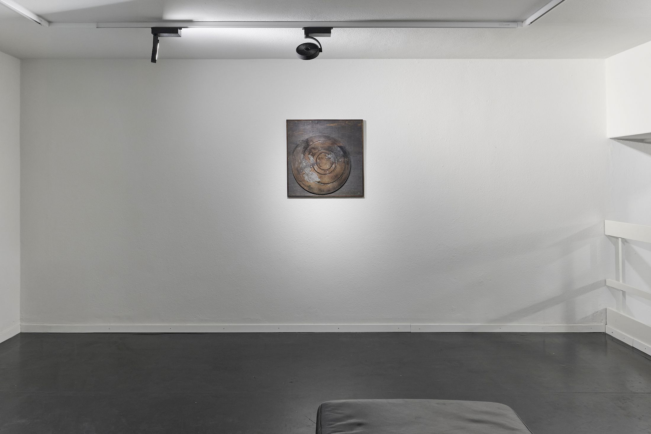 Exhibition View Solo Show Marie Matusz «Shift» at Blue Velvet, Zurich, 2025-2026 / Photo: Flavio Karrer / Courtesy: the artist and Blue Velvet