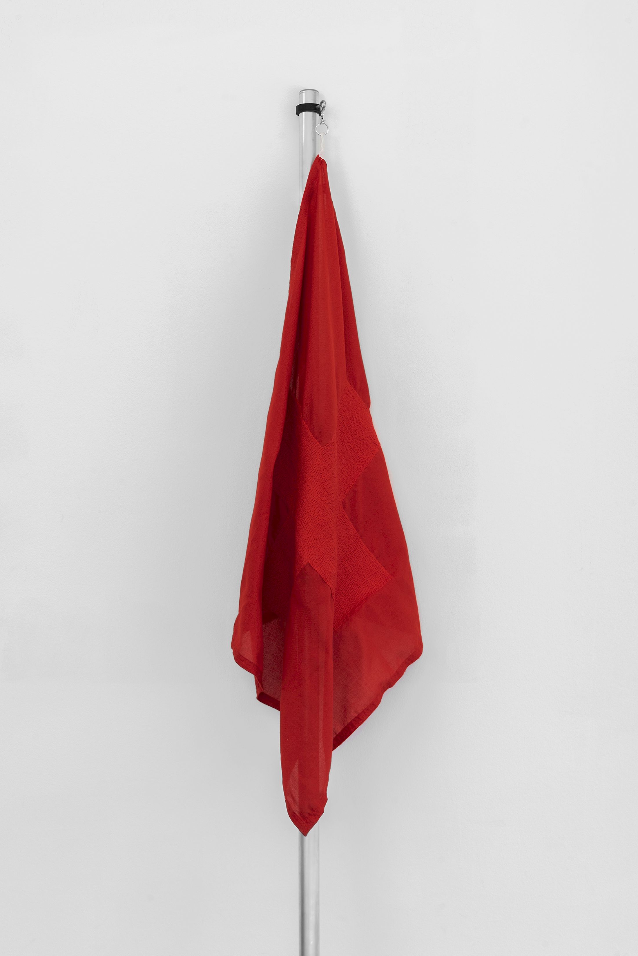Exhibition View Solo Show Mitchell Anderson «Rockets ; view on Red flag (detail), 2025» at Centre d’Édition Contemporaine, Geneva, 2026 / Photo: Remy Ugarte Vallejos / Courtesy: the artist and Centre d’Édition Contemporaine