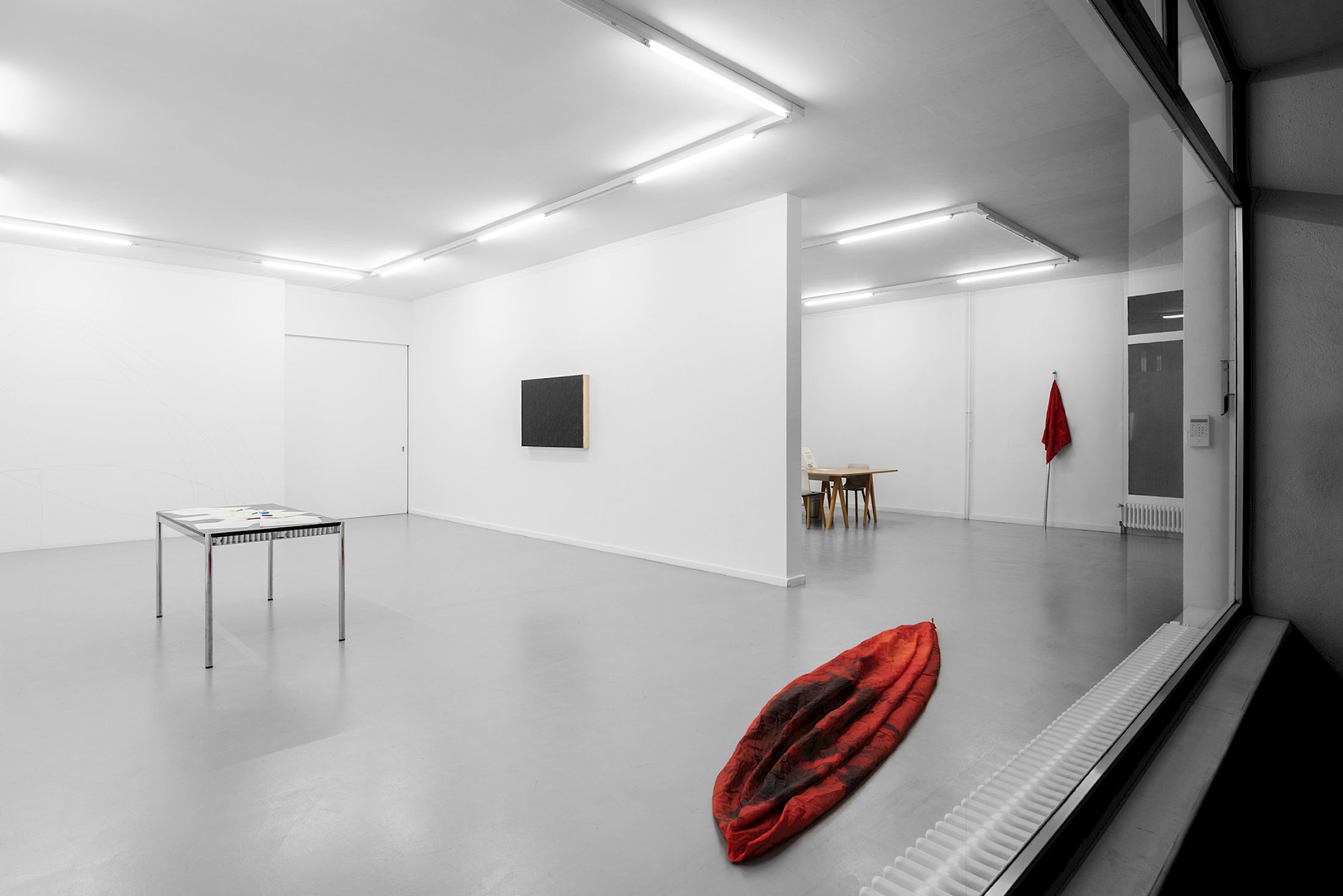 Exhibition View Solo Show Mitchell Anderson «Rockets» at Centre d’Édition Contemporaine, Geneva, 2026 / Photo: Remy Ugarte Vallejos / Courtesy: the artist and Centre d’Édition Contemporaine