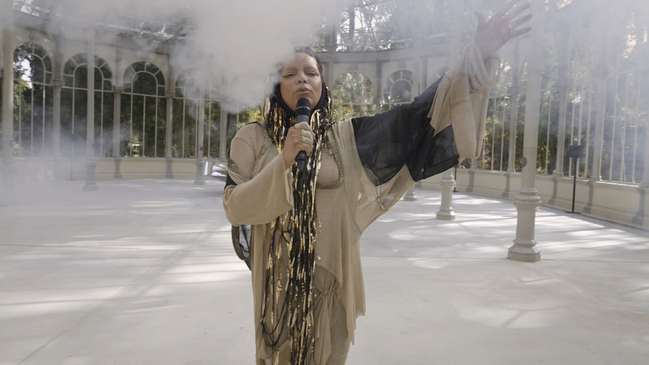 Exhibition View Duo Show Pauline Boudry / Renate Lorenz «How we always survived ; view on El Cristal Es Mi Piel (Glass Is My Skin)(2025), video still, performance: Aérea Negrot» at Istituto Svizzero Roma, Roma, 2025-2026 / Photo: Annik Wetter / Courtesy: the artists