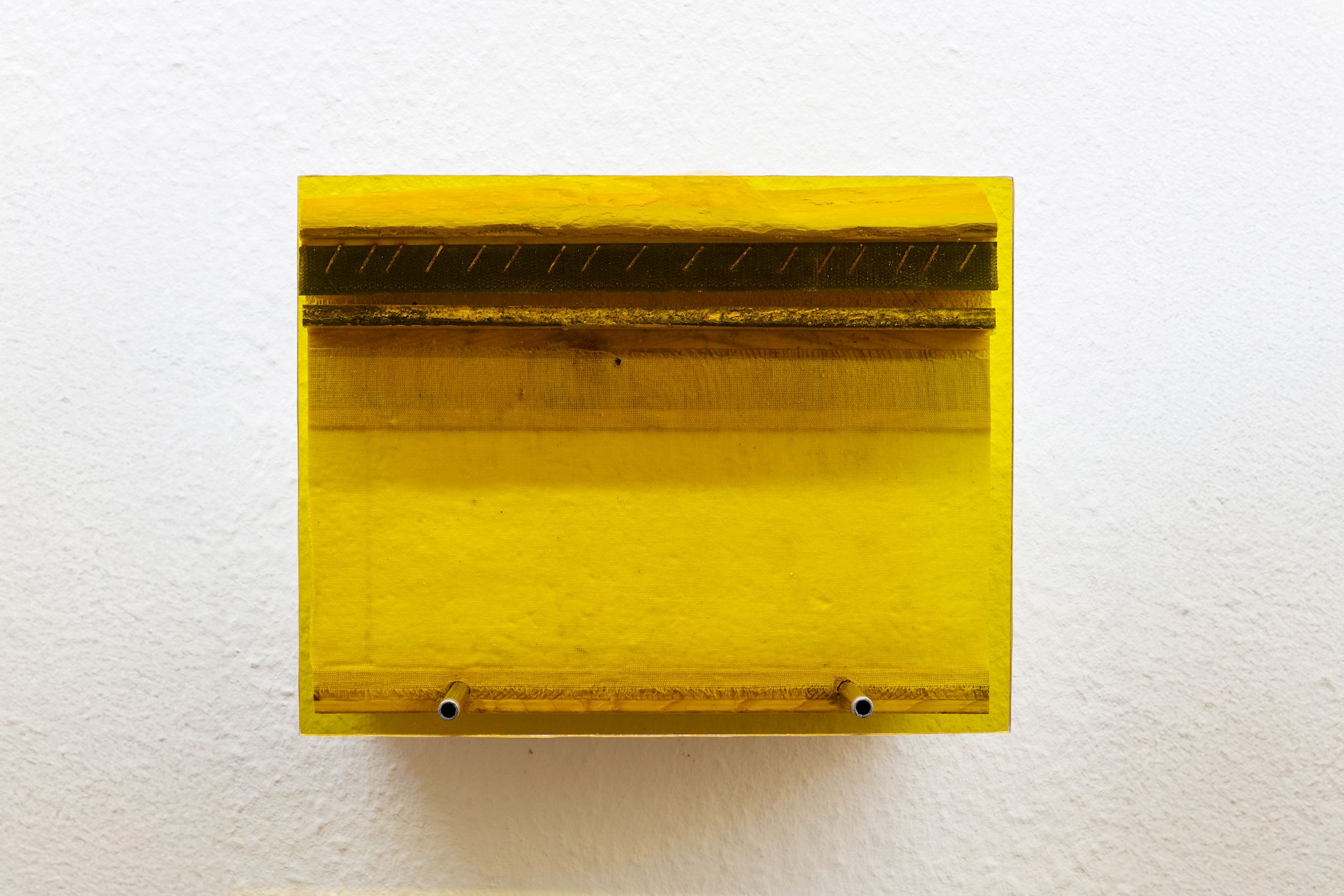 Exhibition View Solo Show PRICE «Odds and Ends ; view on Private Viewing VI, 2025, Plexiglas, wood, metal, paint, 39 x 24 x 23 cm» at Blue Velvet, Zurich, 2025 / Photo: Flavio Karrer / Courtesy: the artist and Blue Velvet