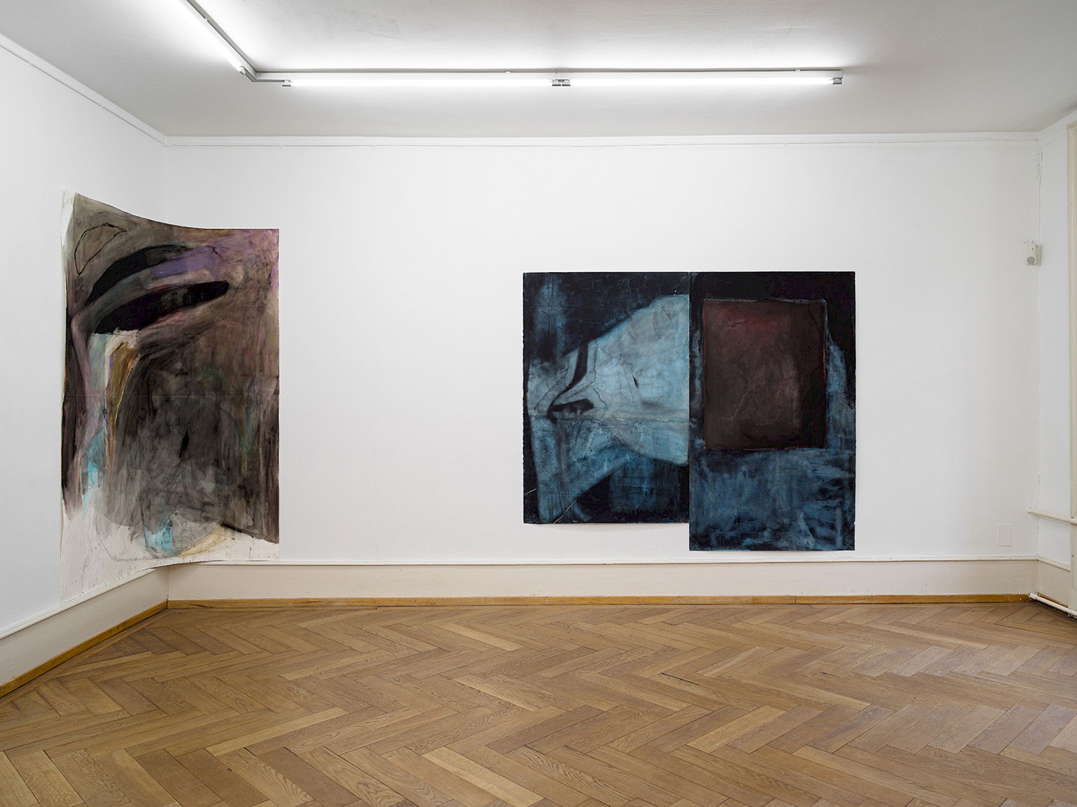 Exhibition View Group Show «Tracks and Traces ; view on Thomas Hauri, Ohne Titel, 2025 (2024- 2025); Ohne Titel, 2025 (2022-2025)» at Kunsthaus Langenthal, Langenthal, 2026 / Photo: Cedric Mussano / Courtesy: the artist and Kunsthaus Langenthal