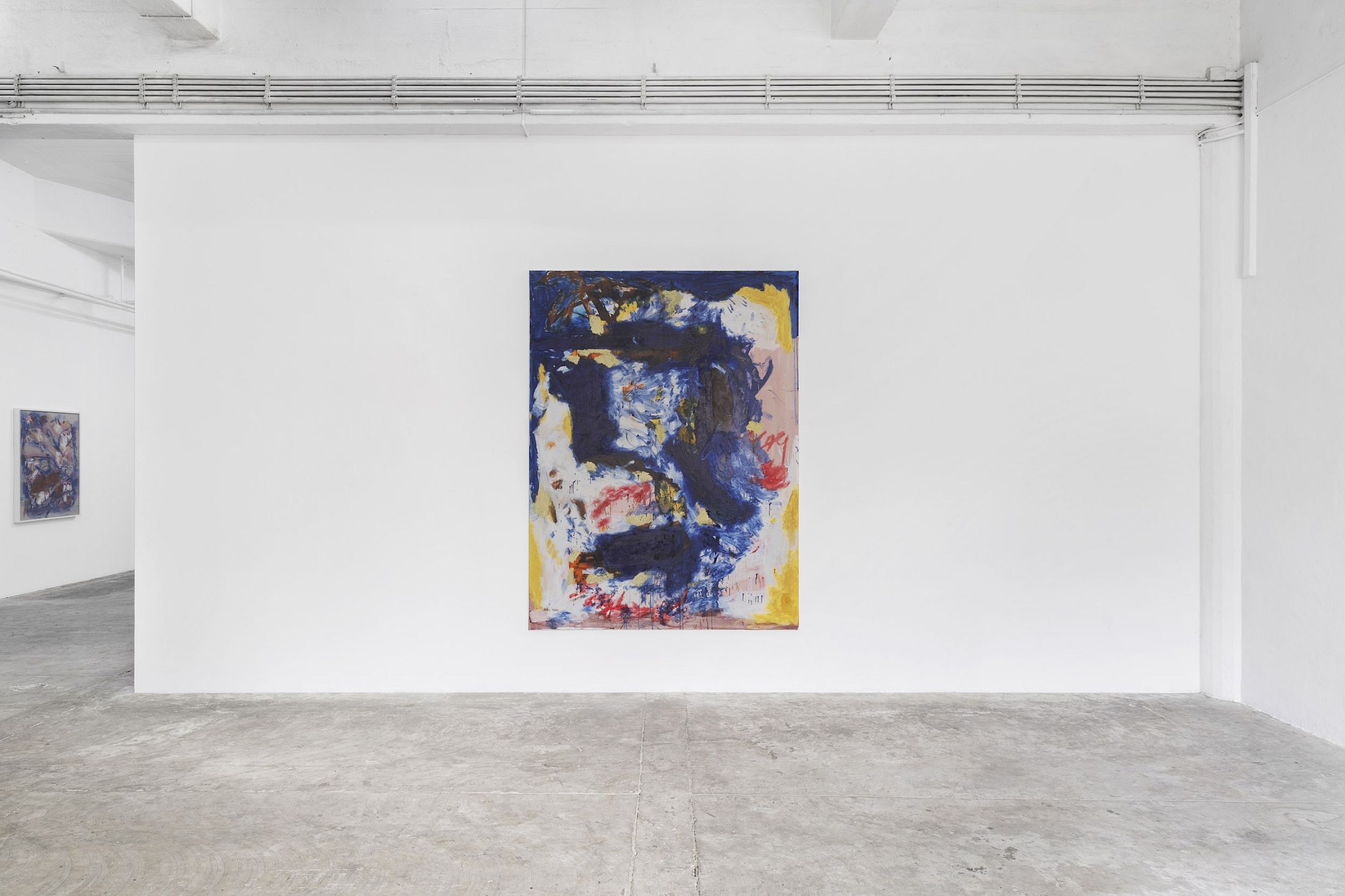 Exhibition View Solo Show Anh Trần «every water has the right place to be in ; view on As the leaves of the hedge store the light the day thought it had lost, 2025, Acrylic, oil and flashe on linen, 240 × 183 × 3 cm ; From your deep valley to that town across the water, 2025, Watercolour, acrylic and ink on silk, 128 × 108 × 6 cm» at CIRCUIT Centre d’art contemporain, Lausanne, 2025-2026 / Photo: Aude Mayer / Courtesy: the artist and CIRCUIT