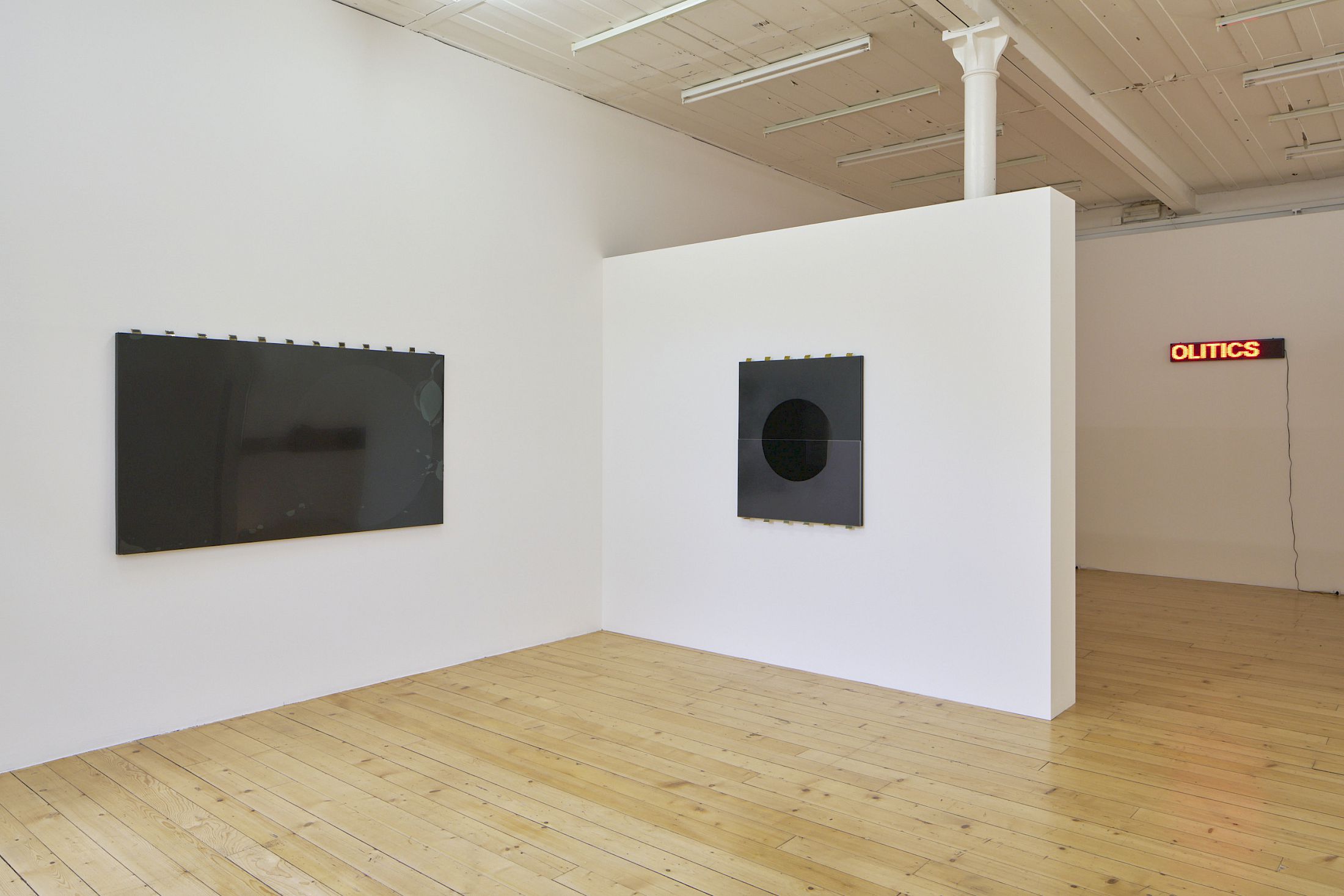 Exhibition View Group Show «Art & Alienation», at Kunsthalle Friart Fribourg, Fribourg, 2025 / Photo: Guillaume Python / Courtesy: the artists and Kunsthalle Friart Fribourg