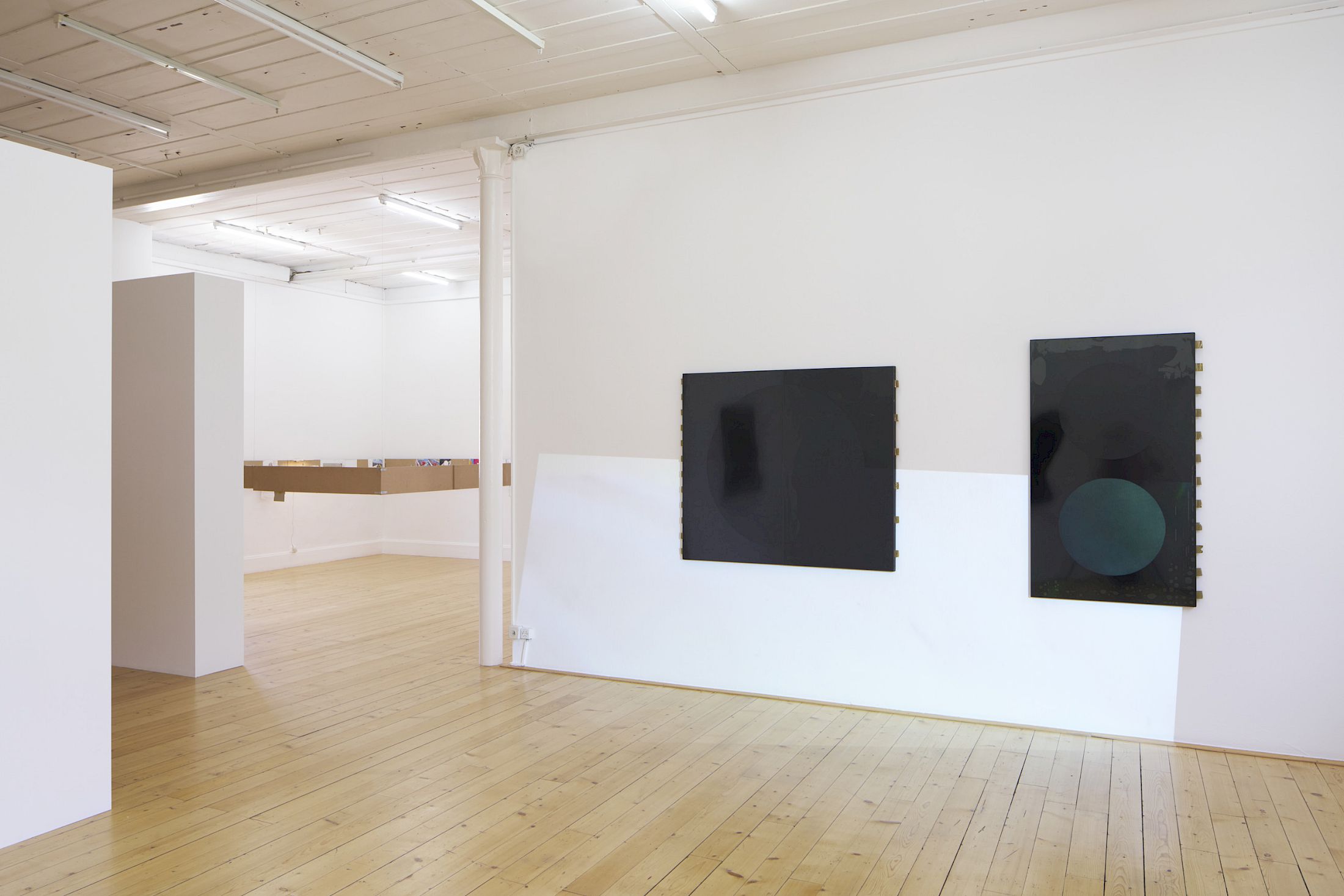 Exhibition View Group Show «Art & Alienation», at Kunsthalle Friart Fribourg, Fribourg, 2025 / Photo: Guillaume Python / Courtesy: the artists and Kunsthalle Friart Fribourg