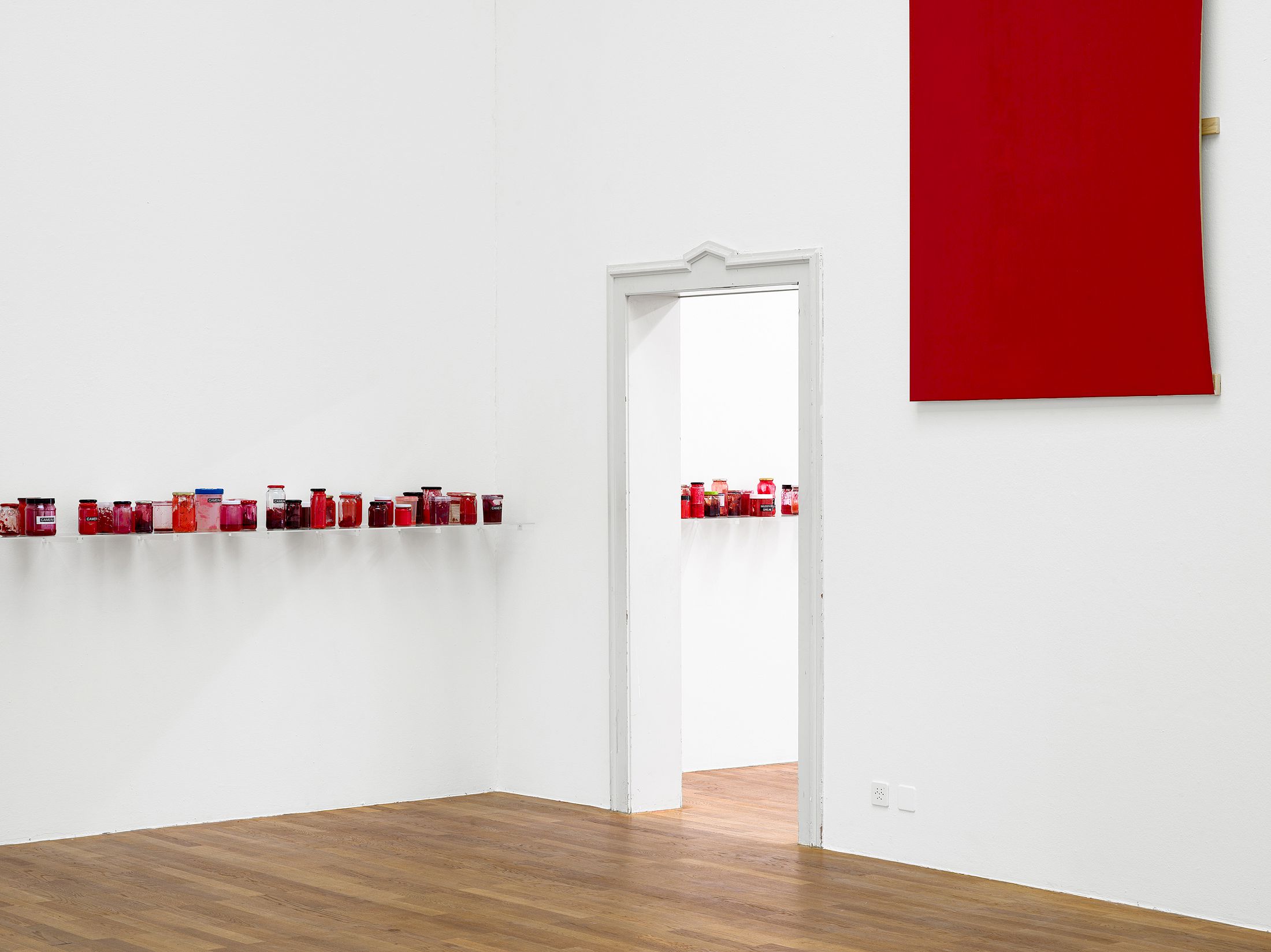 Exhibition View Solo Show Camilla Wills «The path» at Kunsthalle Winterthur, Winterthur, 2025 / Photo: Cedric Mussano / Courtesy: Kunsthalle Winterthur and Rietlanden Women’s Office