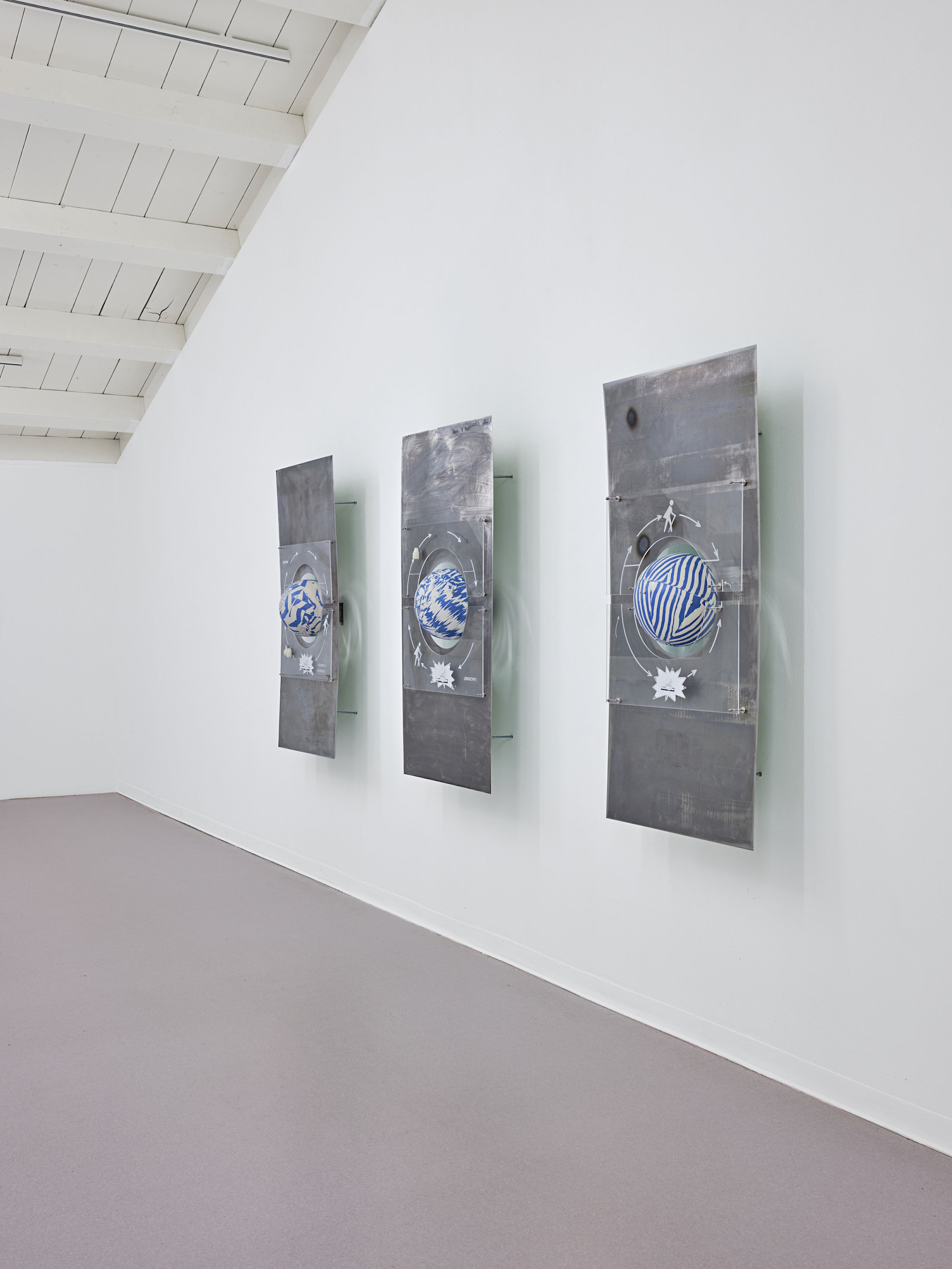 Exibition View Solo Show Camille Dumond «Everything but sliced ; view on Main character energy (Chapter 1, 2, 3), 2025, Series of three wall panels, steel, earthenware, magnets, PMMA, various elements, 120x60cmeach» at Ferme de la Chapelle, Geneva, Grand-Lancy, 2025 / Photo: Nicolas Delaroche / Courtesy: the artist and Ferme de la Chapelle