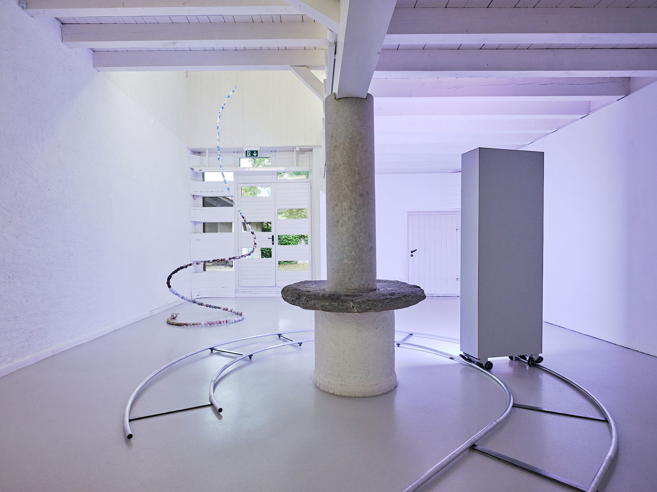 Exibition View Solo Show Camille Dumond «Everything but sliced» at Ferme de la Chapelle, Geneva, Grand-Lancy, 2025 / Photo: Nicolas Delaroche / Courtesy: the artist and Ferme de la Chapelle