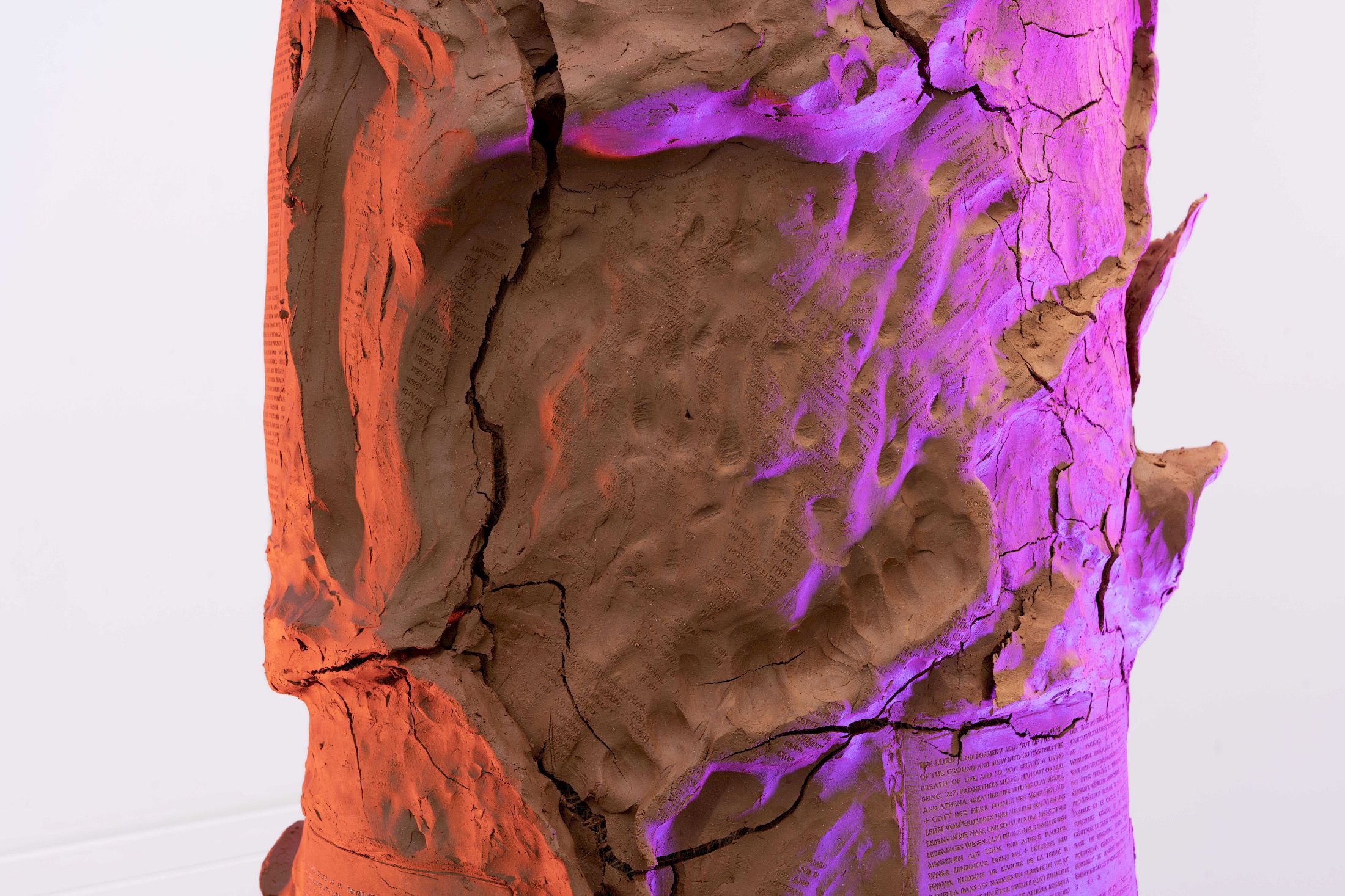 Exhibition View Group Show «Ecstatic Trance: Artists on Rock My Religion ; view on Ashton Phillips, Authority Complex (Mold me. Hold me. Take me. Break me. Use me for your pleasure. Be not afraid.)(detail), 2025, Clay, wire, burlap, steel, wool, stage lights, 4-channel sound work, 195 × 47 cm» at marytwo, Luzern, 2025-2026 / Photo: Jack Pryce / Courtesy: the artist and marytwo