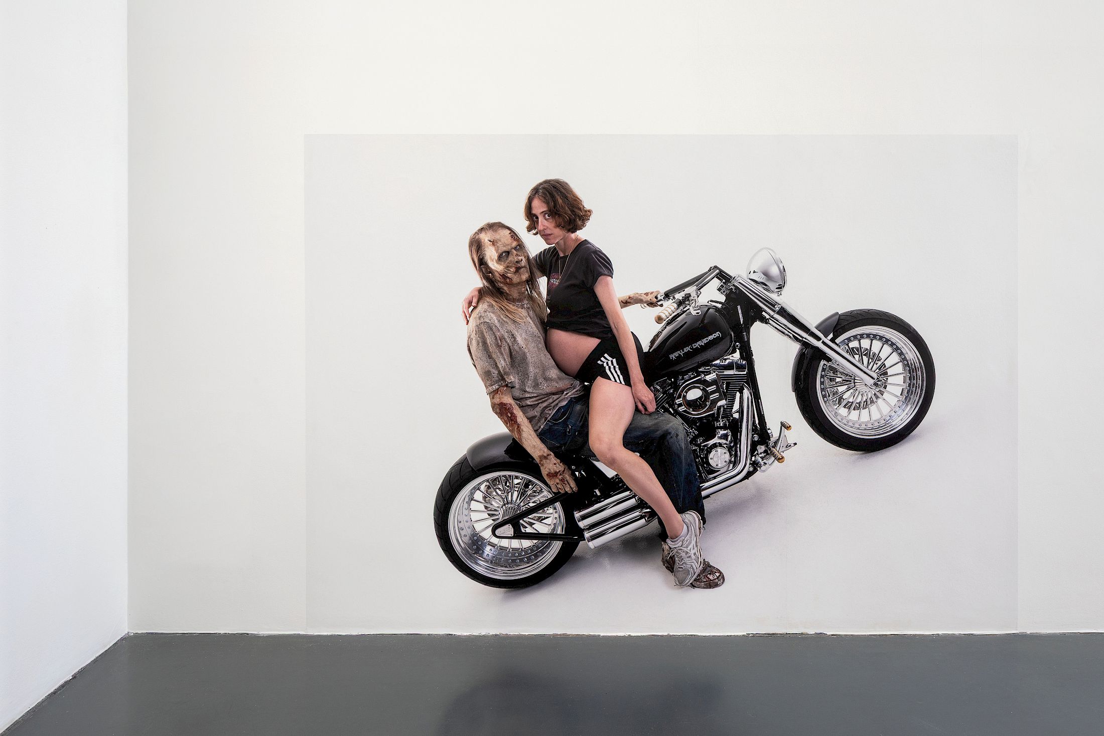 Exhibition View Duo Show Gabriele Garavaglia & Miriam Laura Leonardi «Deadline With The World ; view on BAE, 2025» at Istituto Svizzero, Milano, 2025 / Photo: Giulio Boem / Courtesy: Kunst Halle Sankt Gallen