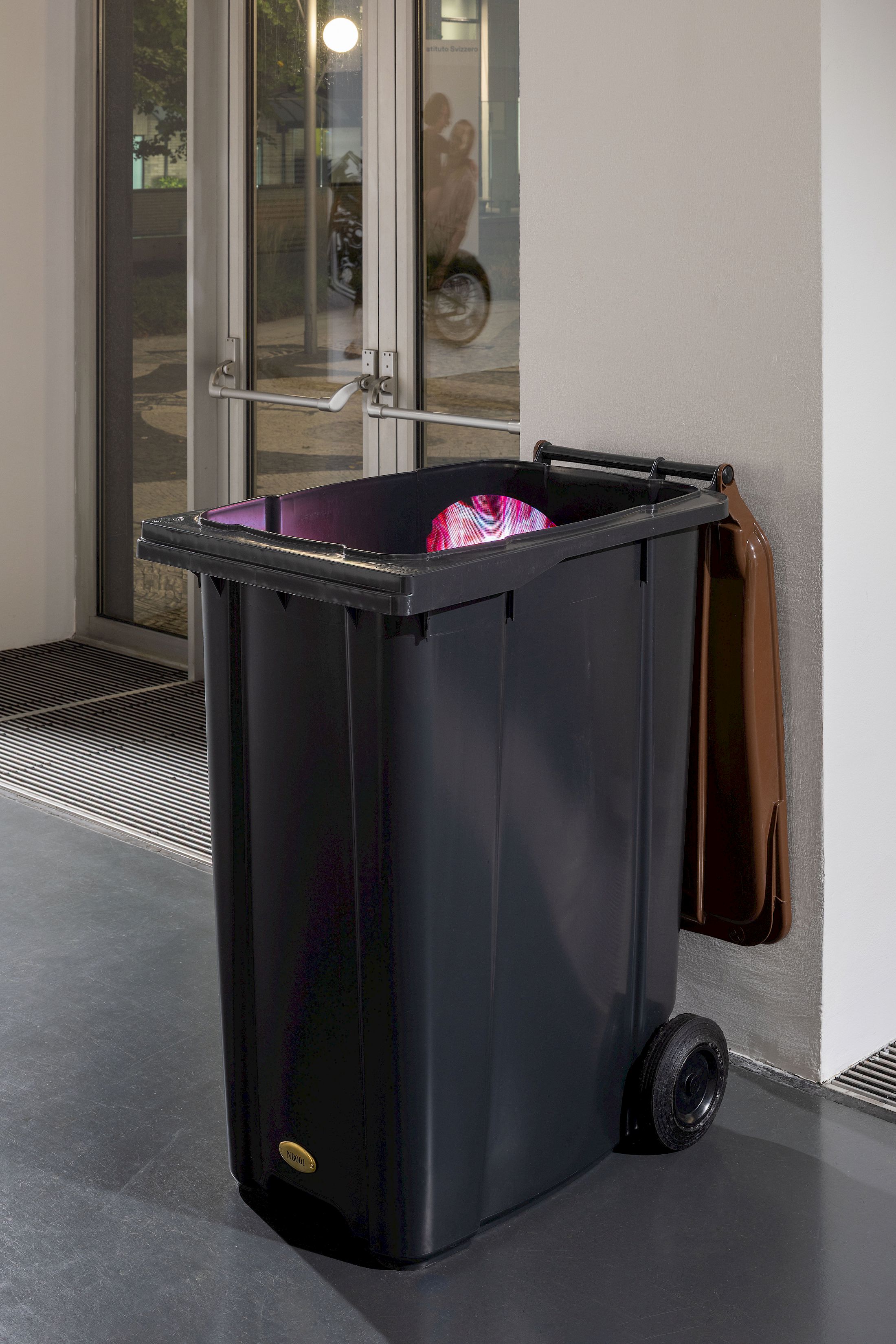 Exhibition View Duo Show Gabriele Garavaglia & Miriam Laura Leonardi «Deadline With The World ; view on I Don’t Know What I Want, But I Know How To Get It, 2025» at Istituto Svizzero, Milano, 2025 / Photo: Giulio Boem / Courtesy: the artists and Istituto Svizzero, Milano