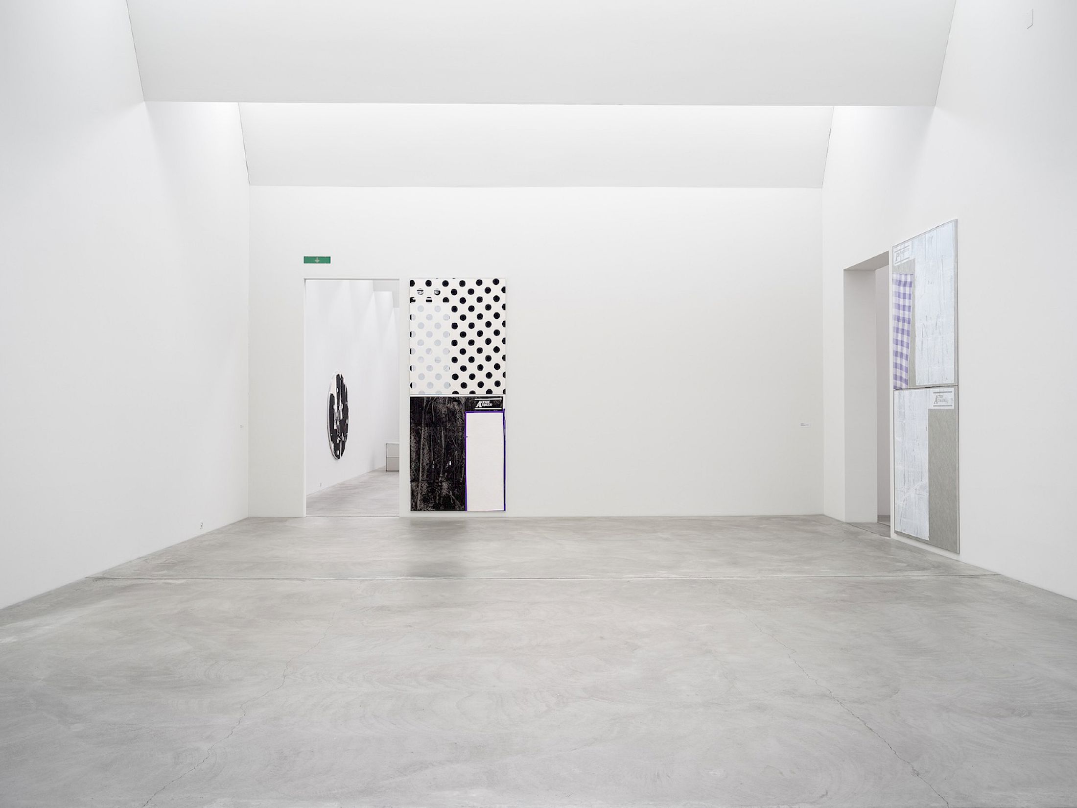 Exhibition View Solo Show Lorenza Longhi «How About Another Problem?» at Kunst Museum Winterthur, Winterthur, 2025 / Photo: Cedric Mussano / Courtesy:  the artist, Fanta-MLN, Milan, and Galerie Oskar Weiss, Zurich