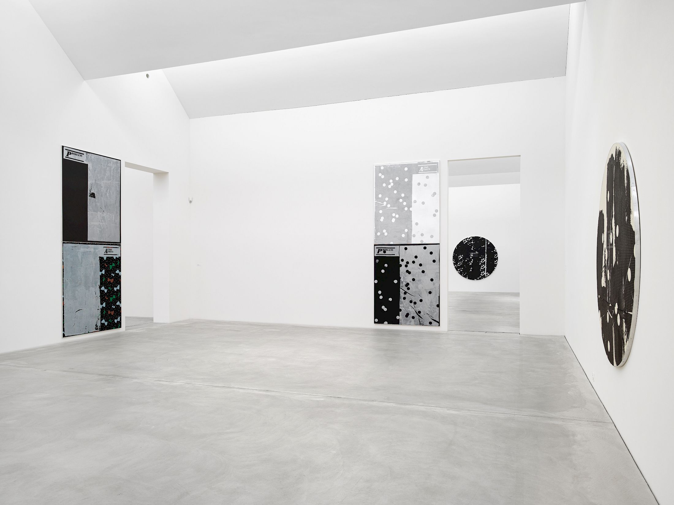 Exhibition View Solo Show Lorenza Longhi «How About Another Problem?» at Kunst Museum Winterthur, Winterthur, 2025 / Photo: Cedric Mussano / Courtesy:  the artist, Fanta-MLN, Milan, and Galerie Oskar Weiss, Zurich
