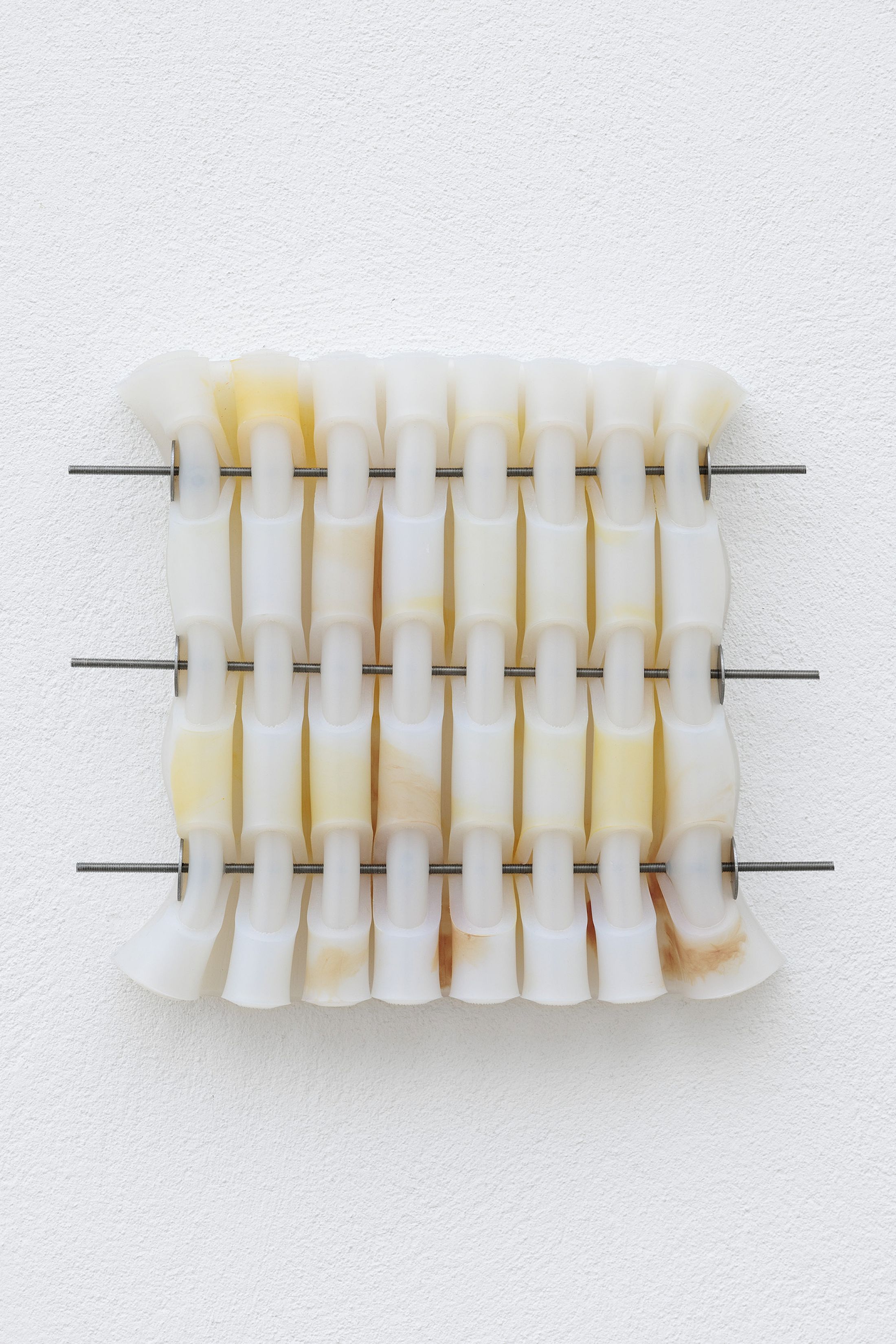 Exhibition View Solo Show Marlie Mul «Das Budget ; view on Large Charm (Container – small), silicone with stainless steel, 2025» at Kunsthaus Glarus, Glarus, 2025 / Photo: Gina Folly /  Courtesy: the artist and Galerie Croy Nielsen, Vienna