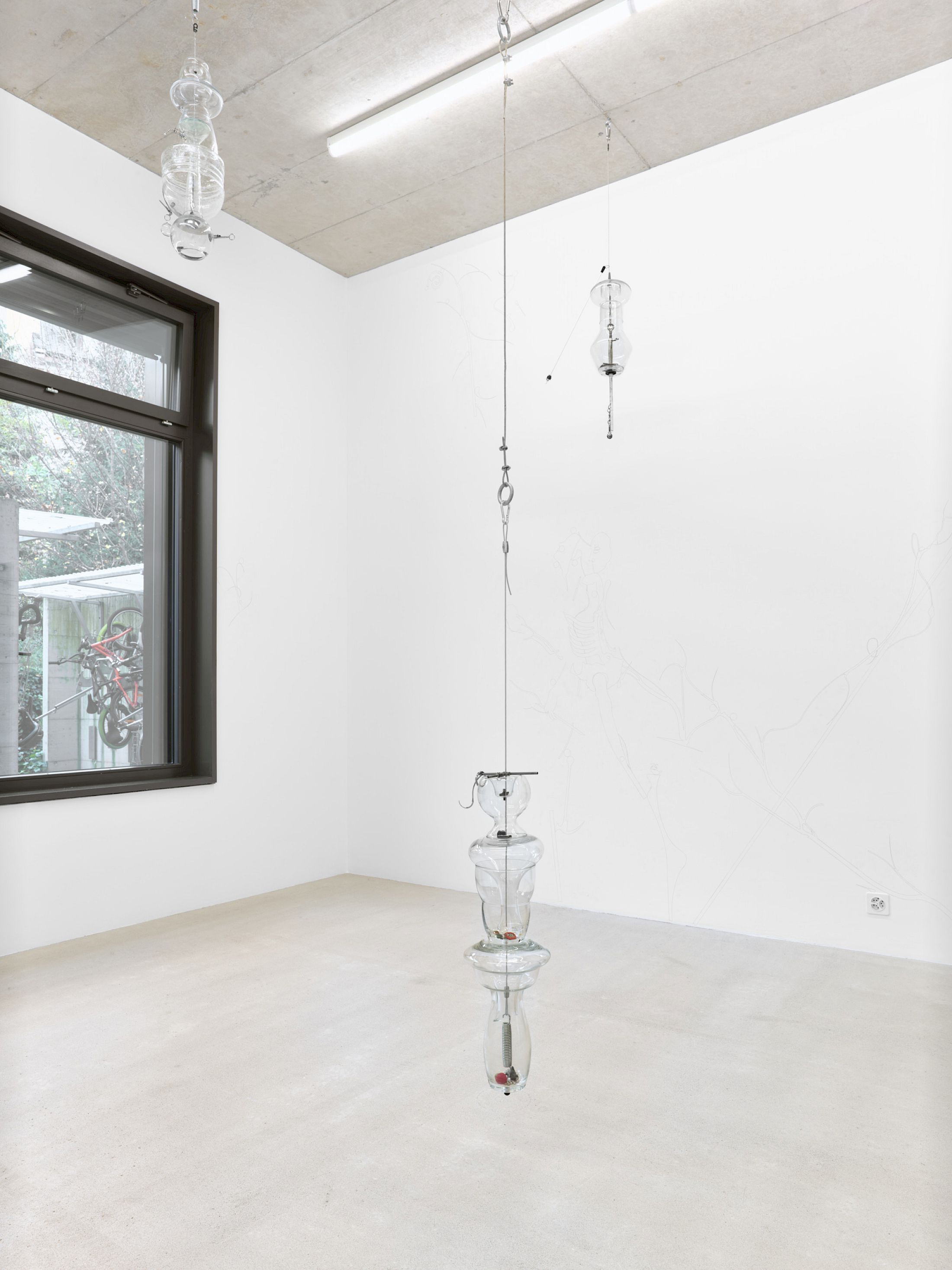 Exhibition View Solo Show Mathis Pfäffli «Meteora» at Damien and the Love Guru, Zurich, 2025-2026 / Photo: Felix Jungo / Courtesy: the artist and Damien and the Love Guru