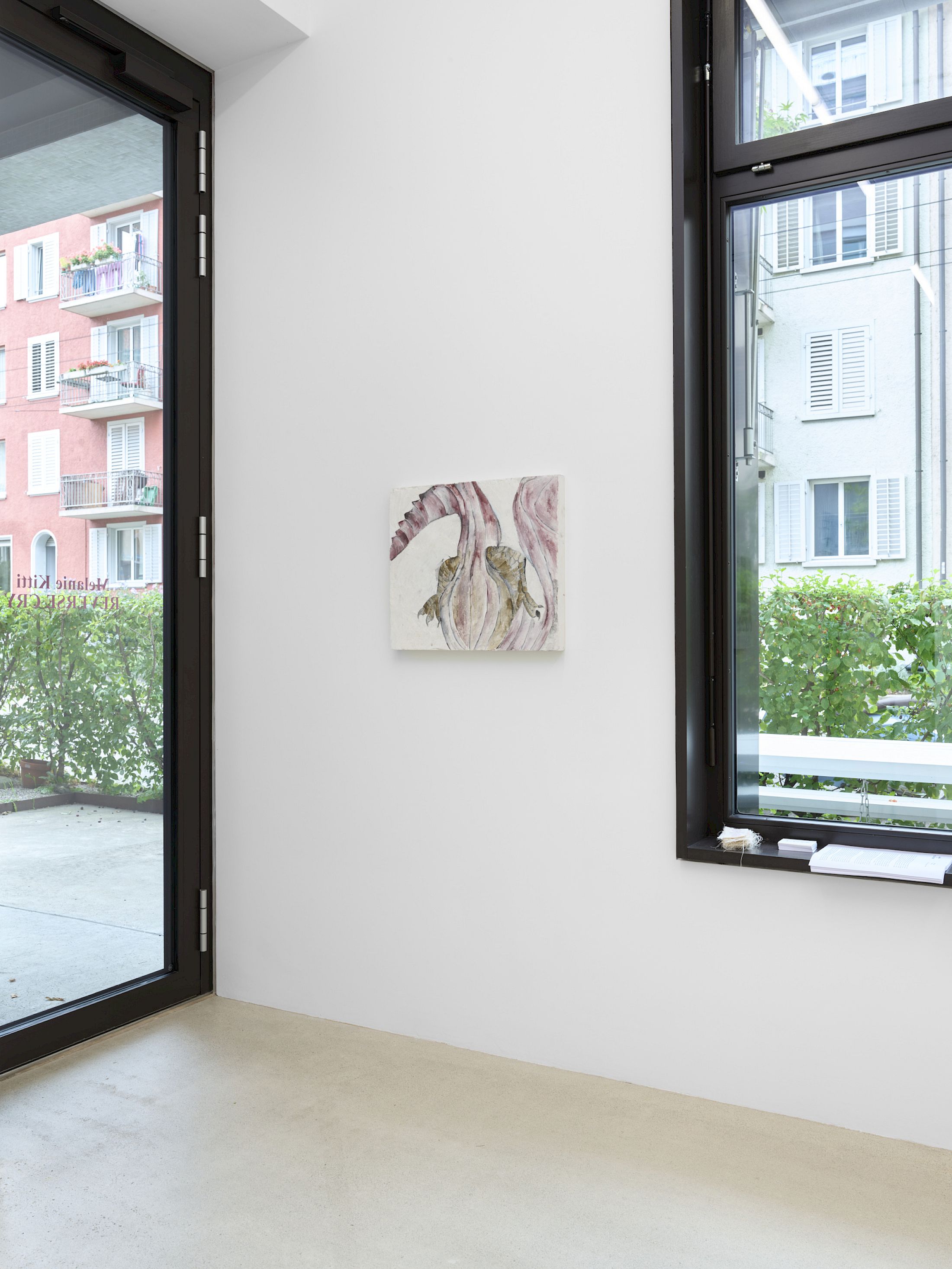 Exhibition View Solo Show Melanie Kitti «Reverse Cry ; view on Reverse Cry 1, 2025, fresco: plaster, slaked lime putty paste, washed river sand, pigment, 49 × 56 × 4 cm» at Damien and the Love Guru, Zürich, 2025 / Photo: Felix Jungo / Courtesy: the artist and Damien and the Love Guru