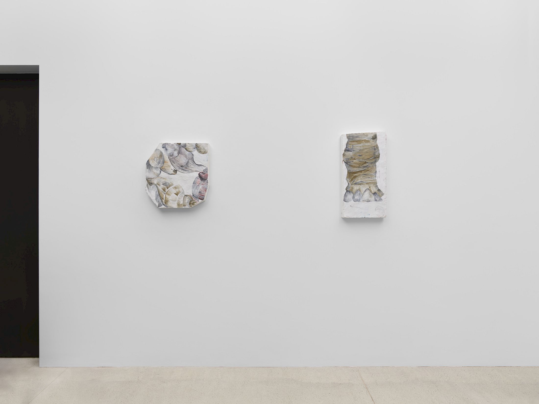 Exhibition View Solo Show Melanie Kitti «Reverse Cry» at Damien and the Love Guru, Zürich, 2025 / Photo: Felix Jungo / Courtesy: the artist and Damien and the Love Guru