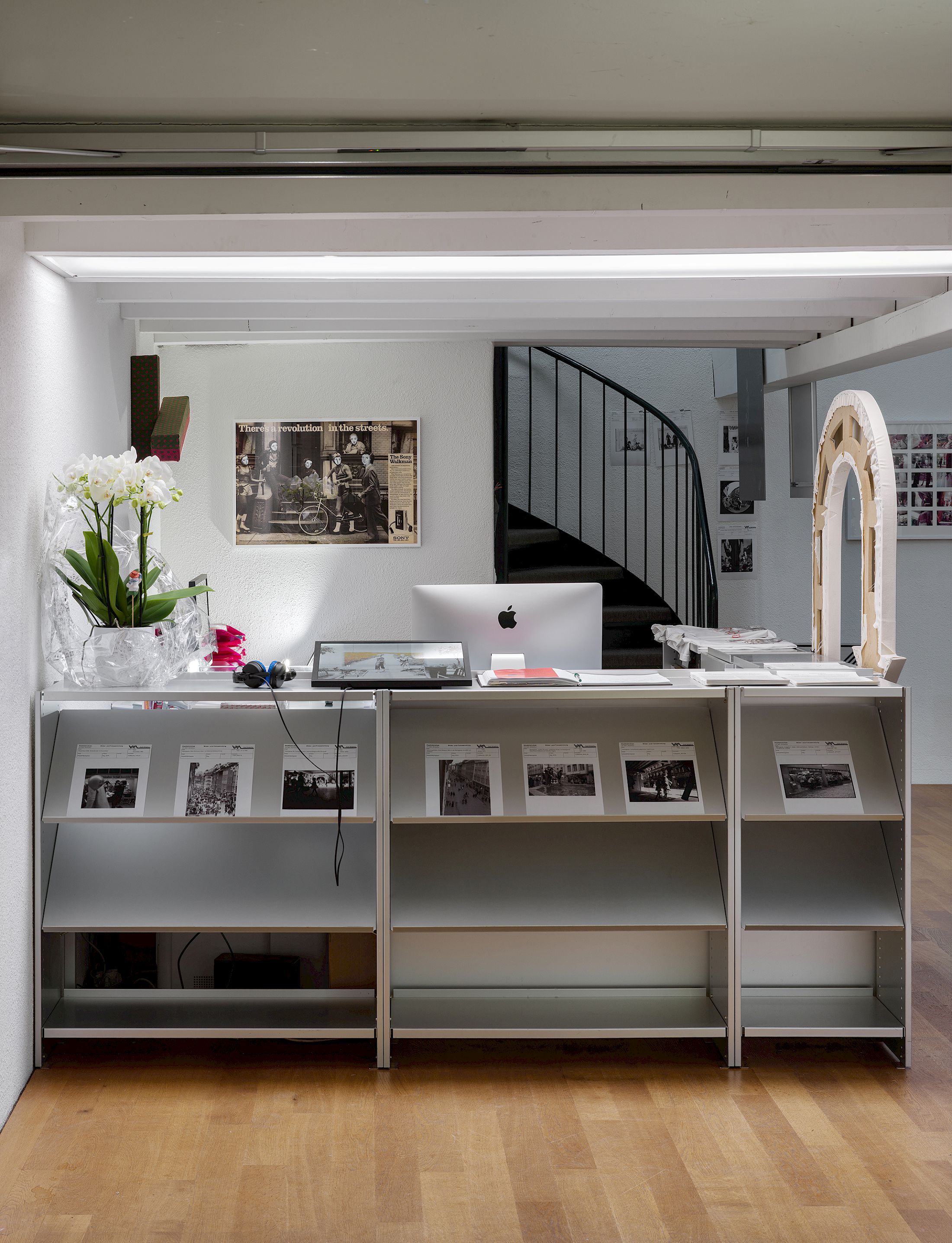 Exhibition View Group Show «Passage du Commerce» at Kunsthalle Winterthur, Winterthur, 2025-2026 / Photo: Cedric Mussano / Courtesy: the artist and  Kunsthalle Winterthur