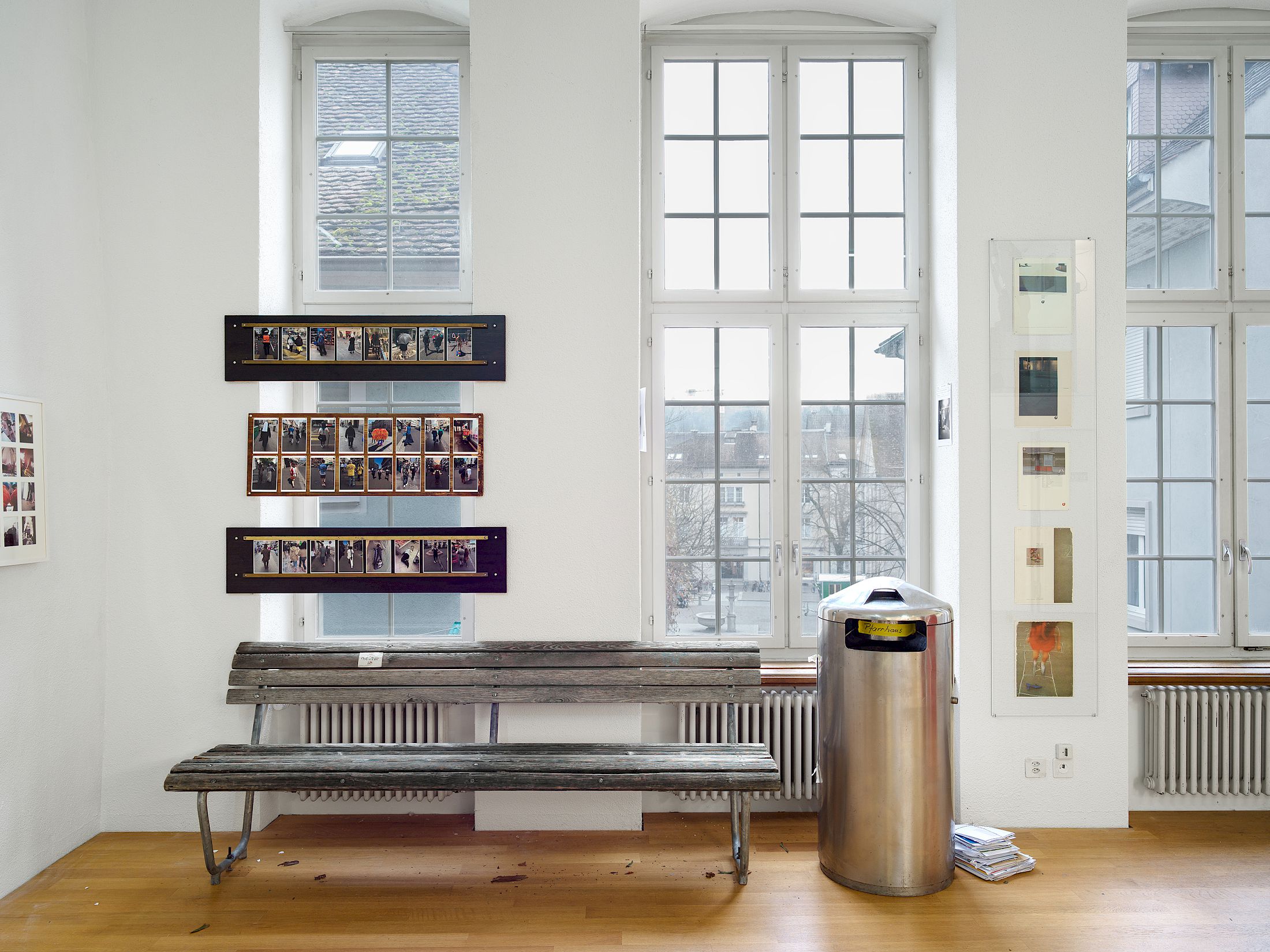 Exhibition View Group Show «Passage du Commerce ; view on Janosch Schaffner, Untitled, 2025 ; Guy Bourdin, Various ads for Charles Jourdan, 1967– 1979» at Kunsthalle Winterthur, Winterthur, 2025-2026 / Photo: Cedric Mussano / Courtesy: the artist and  Kunsthalle Winterthur