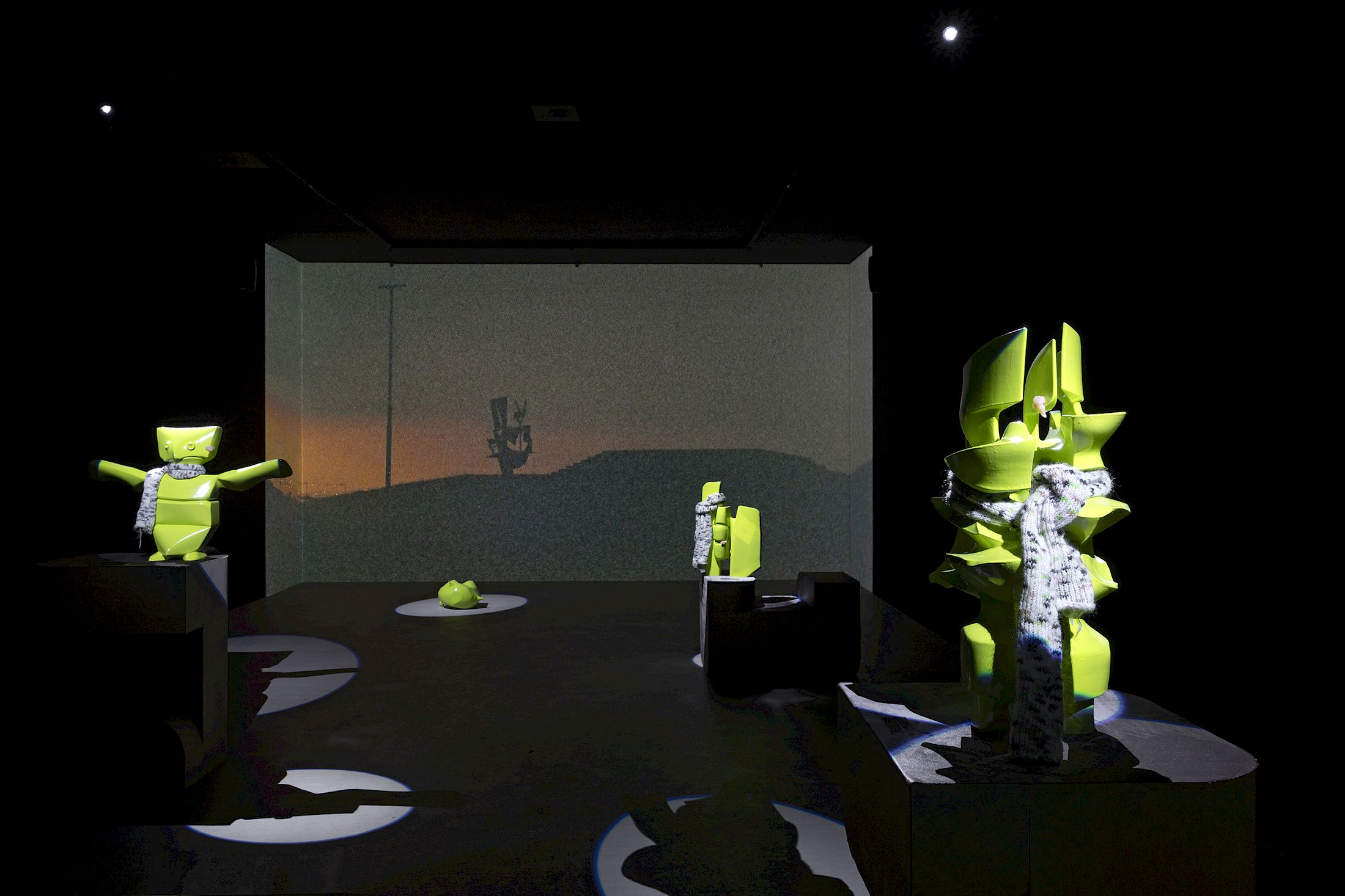 Exhibition View Duo Show Paul Fritz and Virginie Sistek «Priscilla Predator: geboren, leben, sterben» at For, Basel, 2026 / Photo: Gina Folly / Courtesy: the artists and For, Basel