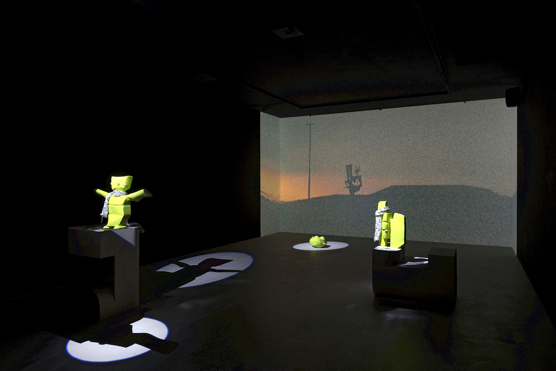 Exhibition View Duo Show Paul Fritz and Virginie Sistek «Priscilla Predator: geboren, leben, sterben» at For, Basel, 2026 / Photo: Gina Folly / Courtesy: the artists and For, Basel