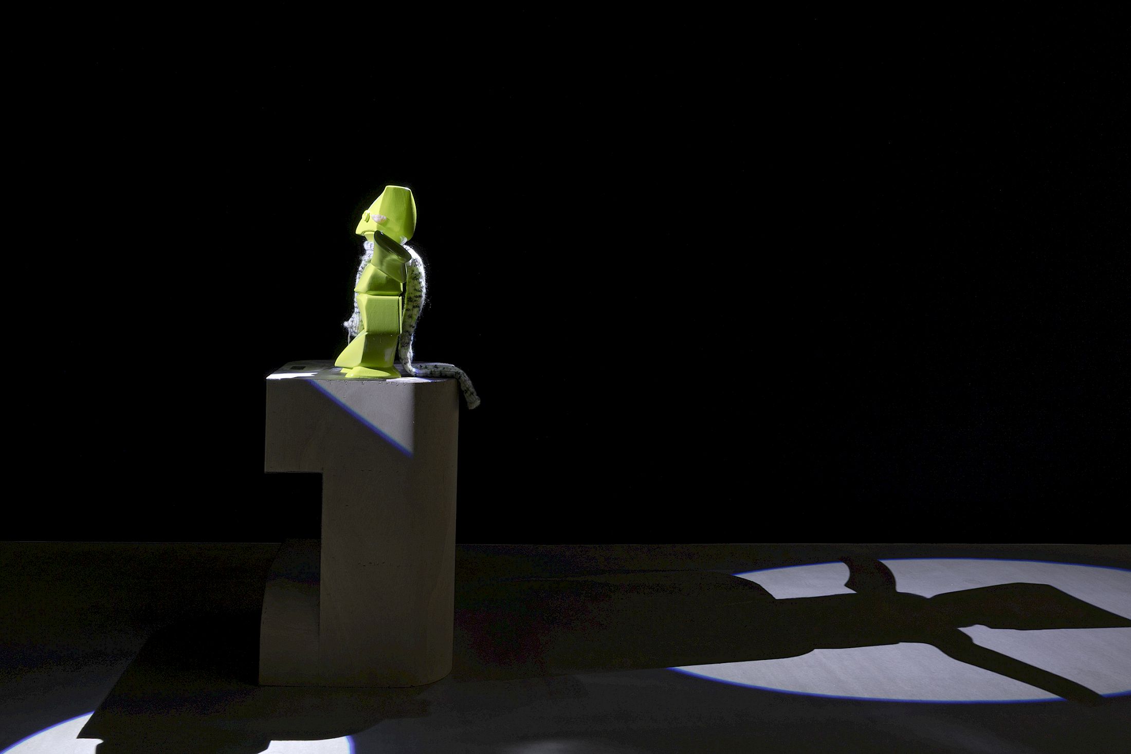 Exhibition View Duo Show Paul Fritz and Virginie Sistek «Priscilla Predator: geboren, leben, sterben» at For, Basel, 2026 / Photo: Gina Folly / Courtesy: the artists and For, Basel