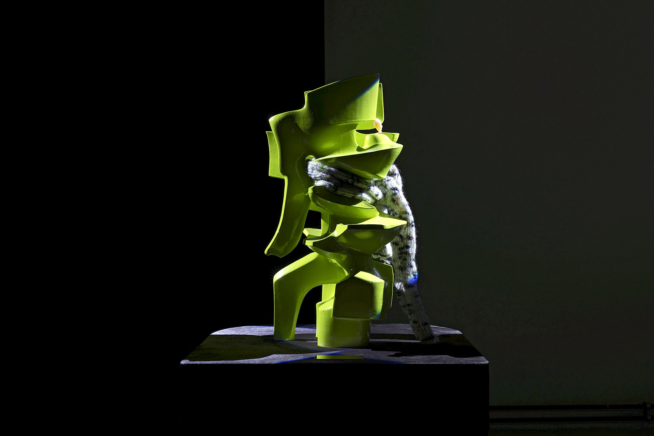 Exhibition View Duo Show Paul Fritz and Virginie Sistek «Priscilla Predator: geboren, leben, sterben» at For, Basel, 2026 / Photo: Gina Folly / Courtesy: the artists and For, Basel