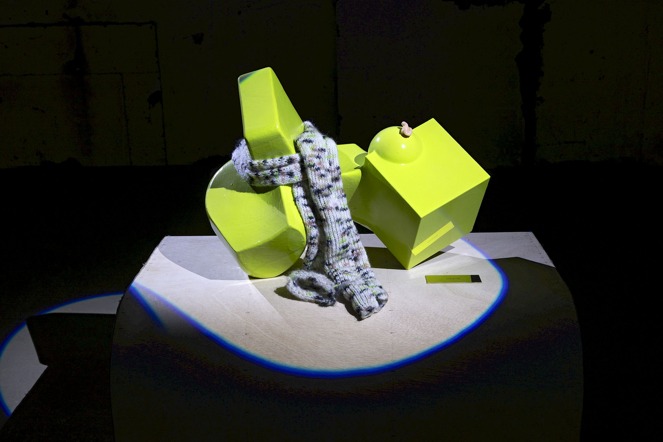 Exhibition View Duo Show Paul Fritz and Virginie Sistek «Priscilla Predator: geboren, leben, sterben» at For, Basel, 2026 / Photo: Gina Folly / Courtesy: the artists and For, Basel